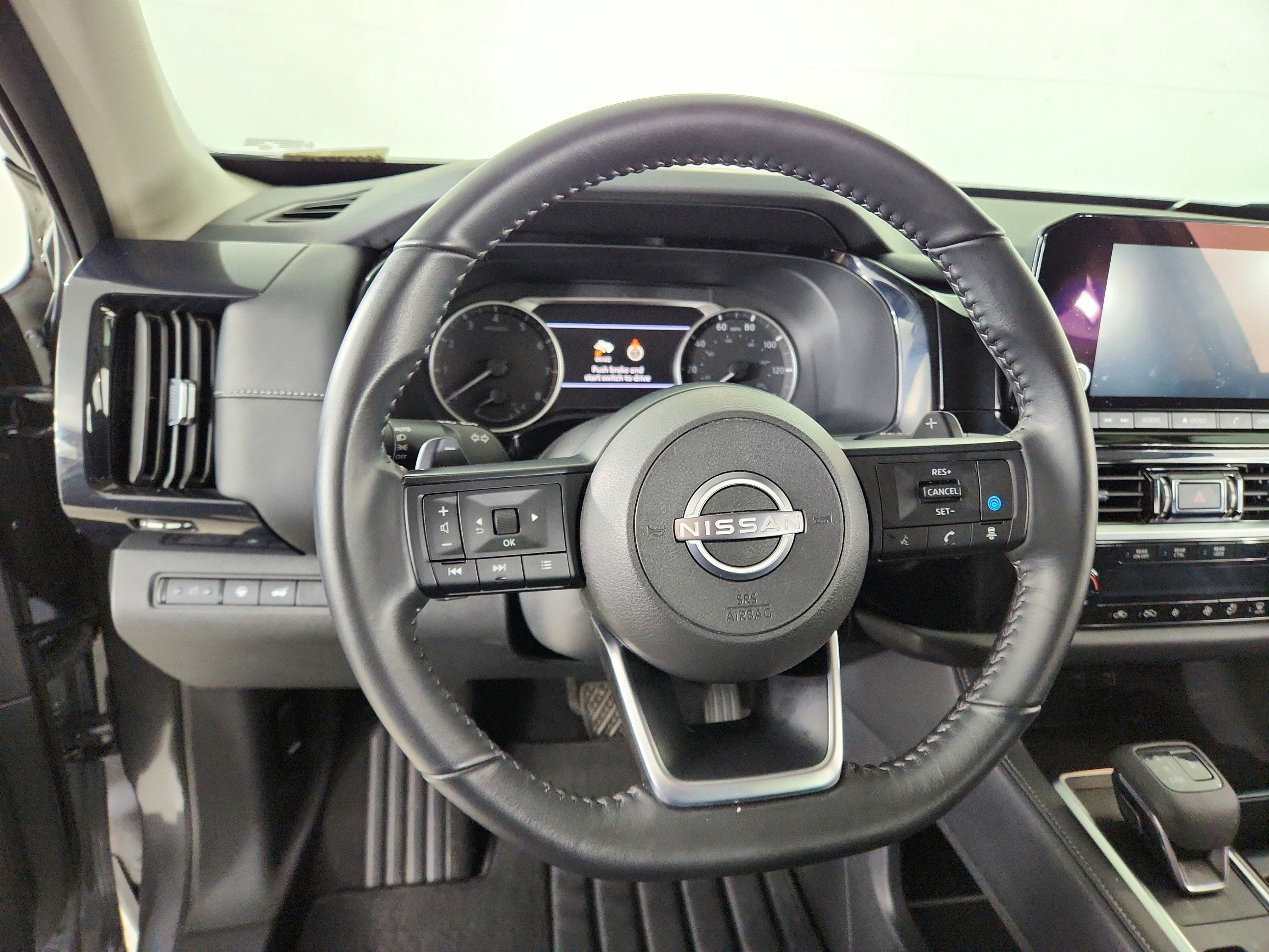 2025 Nissan Pathfinder SV 4WD