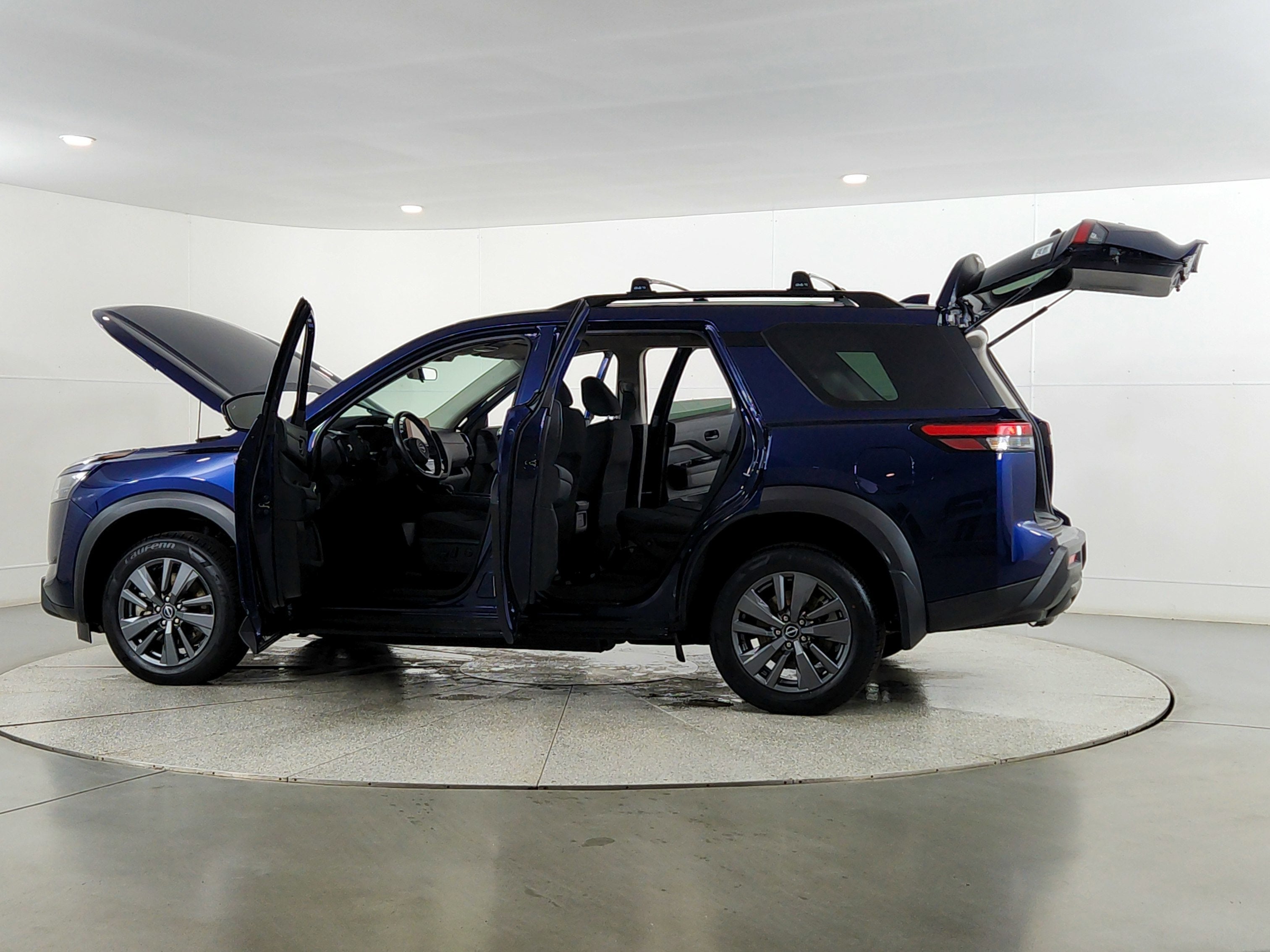 2023 Nissan Pathfinder SV 4WD