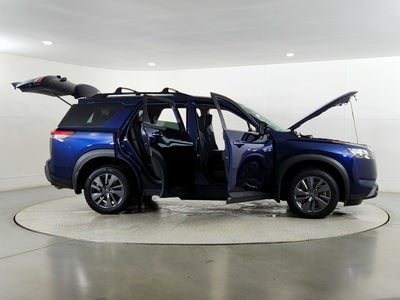 2023 Nissan Pathfinder SV 4WD