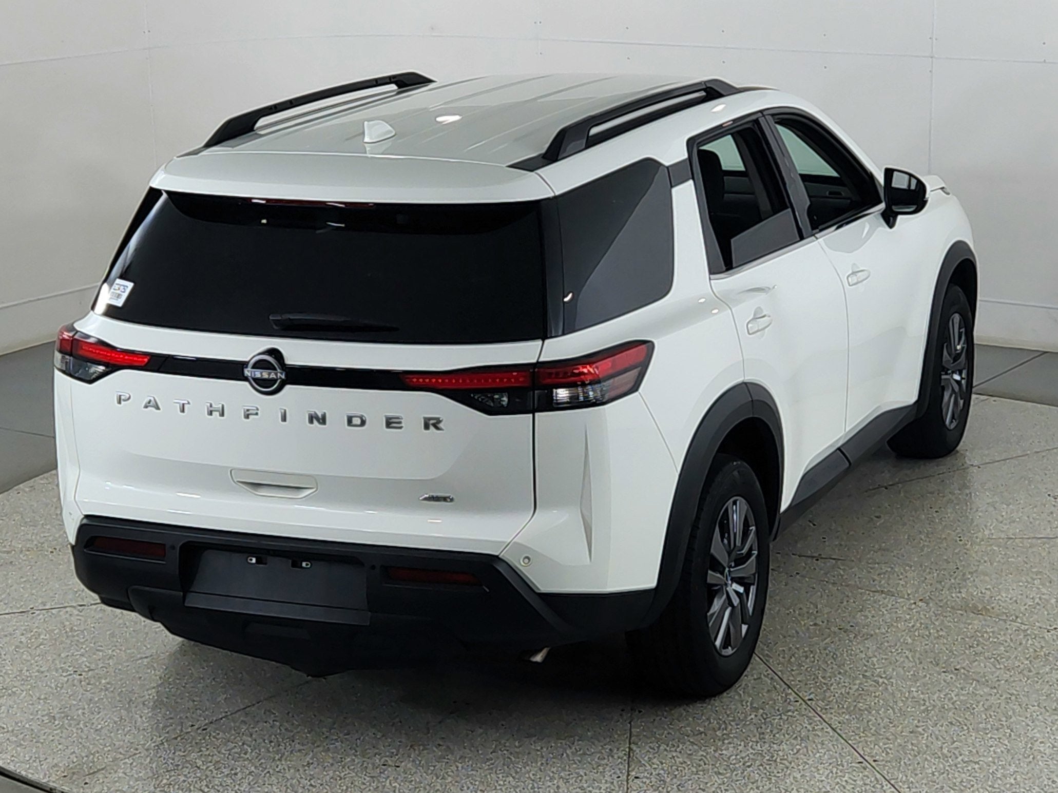 2025 Nissan Pathfinder SV 4WD