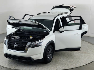 2025 Nissan Pathfinder SV 4WD