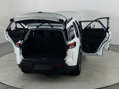 2025 Nissan Pathfinder SV 4WD