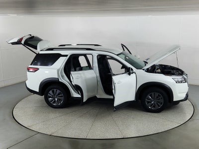 2025 Nissan Pathfinder SV 4WD