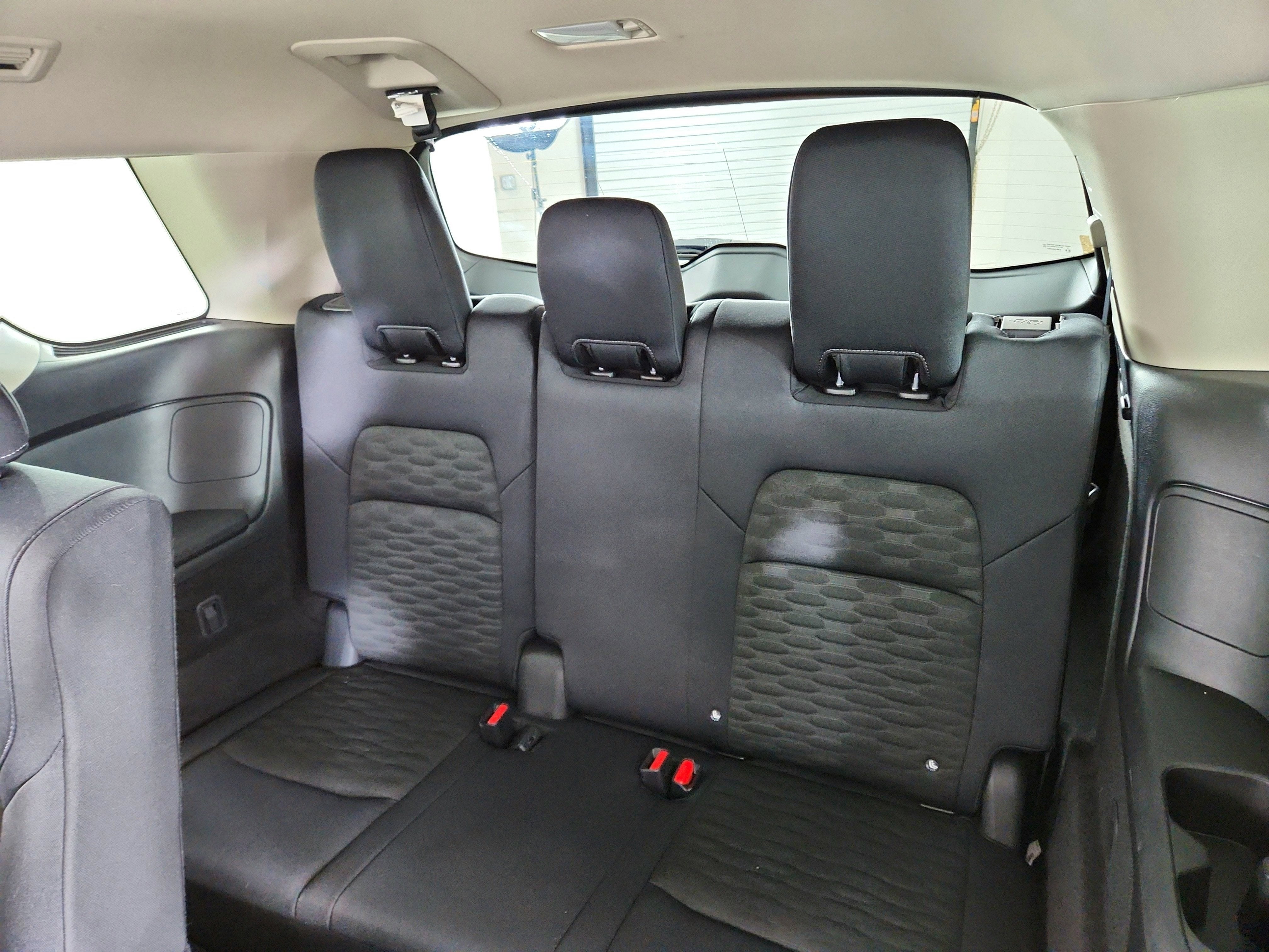 2025 Nissan Pathfinder SV 4WD