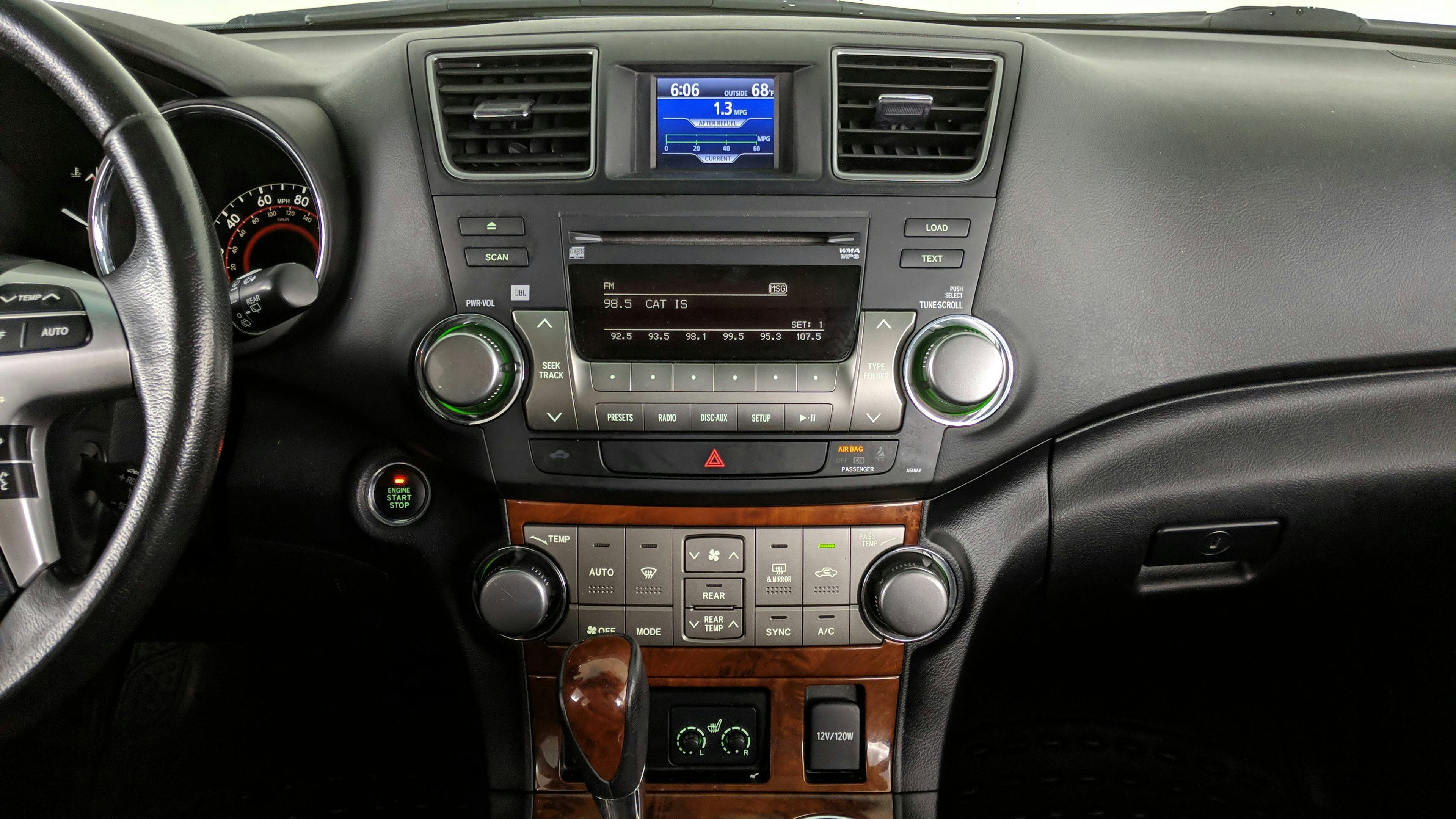 2011 Toyota Highlander Limited V6