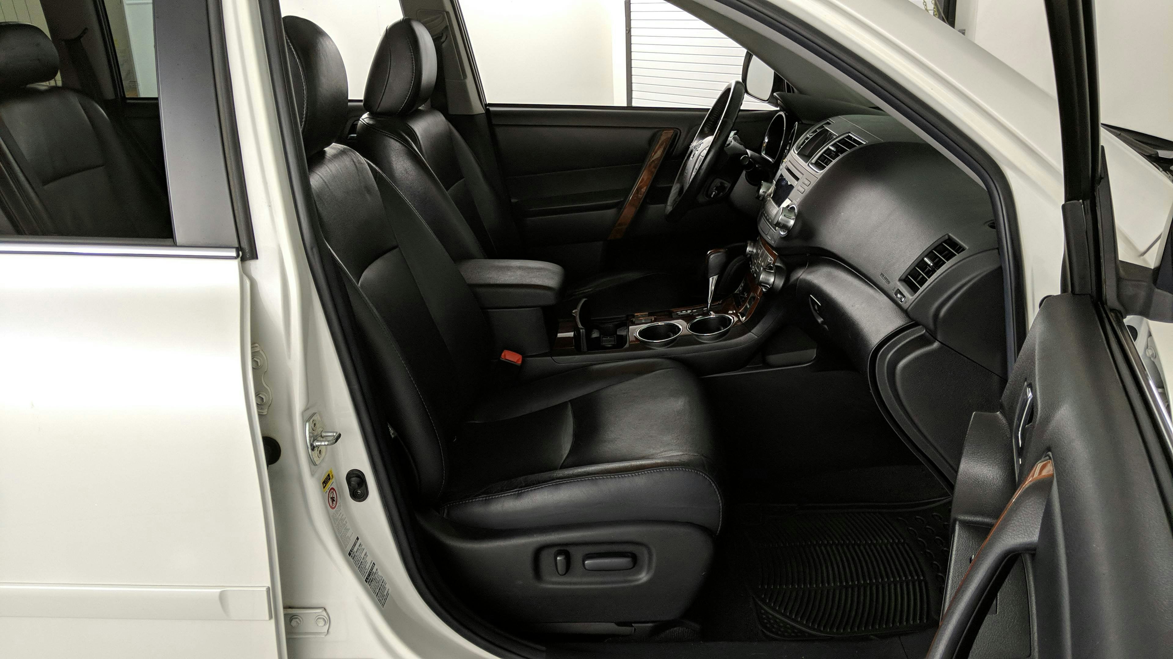 2011 Toyota Highlander Limited V6