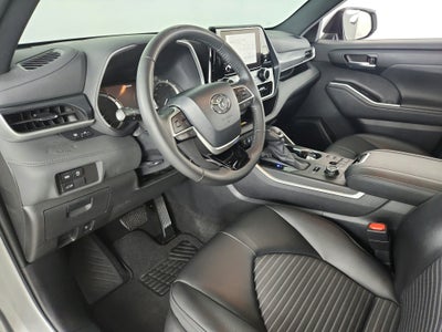 2024 Toyota Highlander XSE