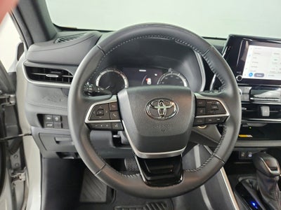 2024 Toyota Highlander XSE