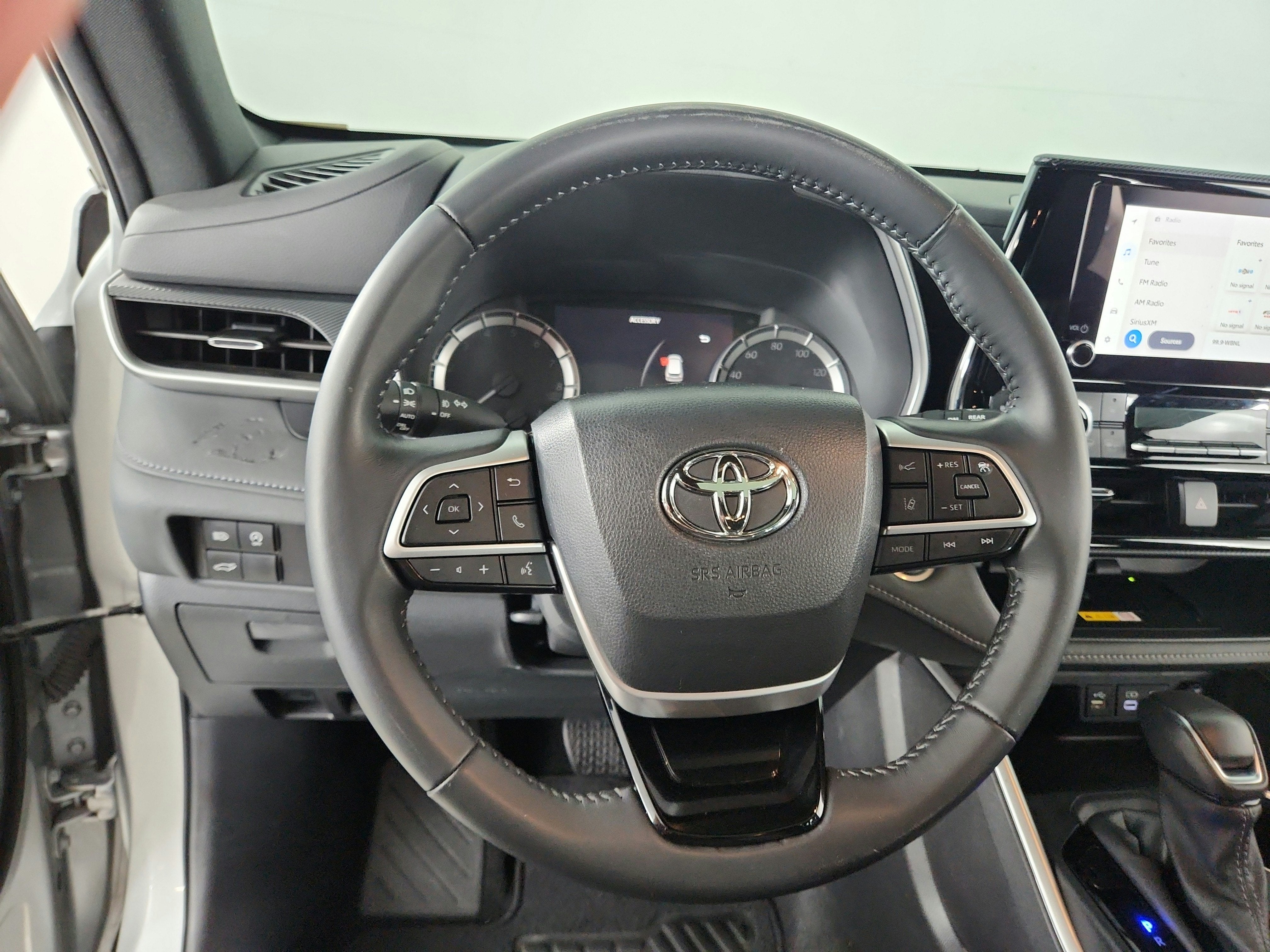 2024 Toyota Highlander XSE