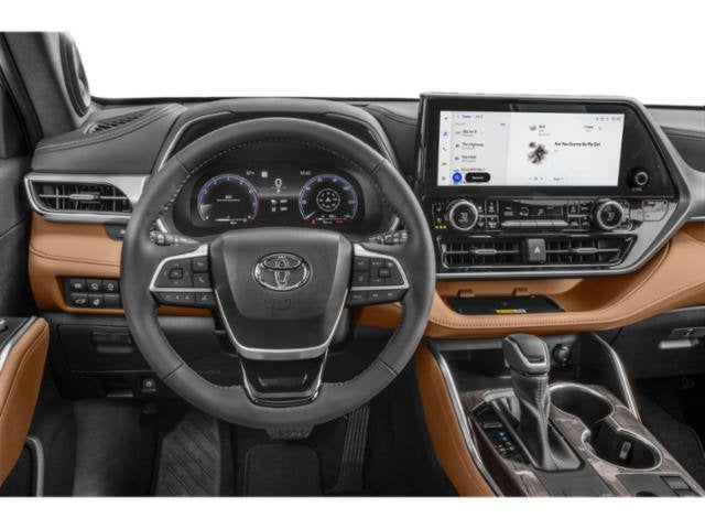 2024 Toyota Highlander Base
