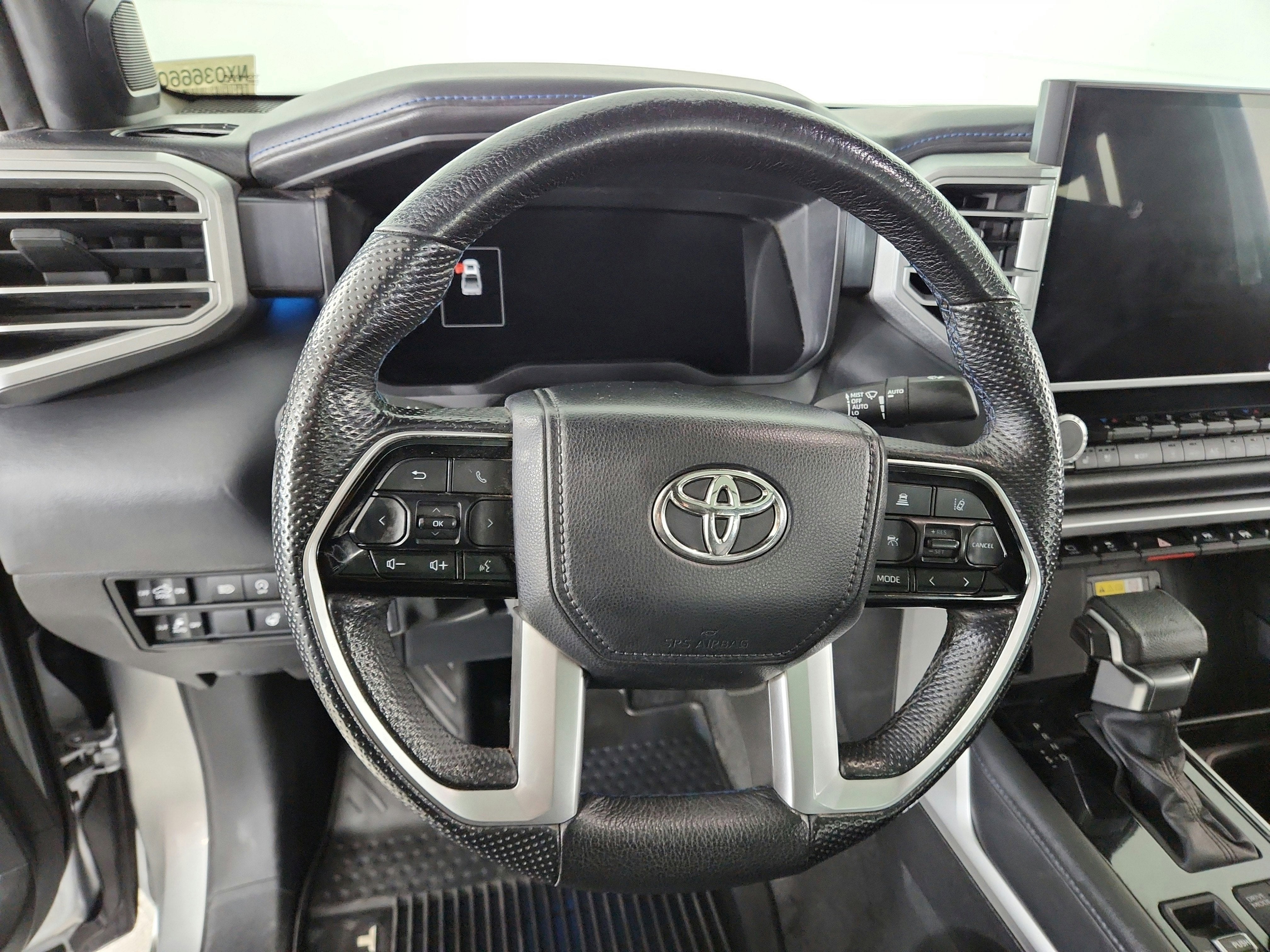2022 Toyota Tundra 4WD Platinum