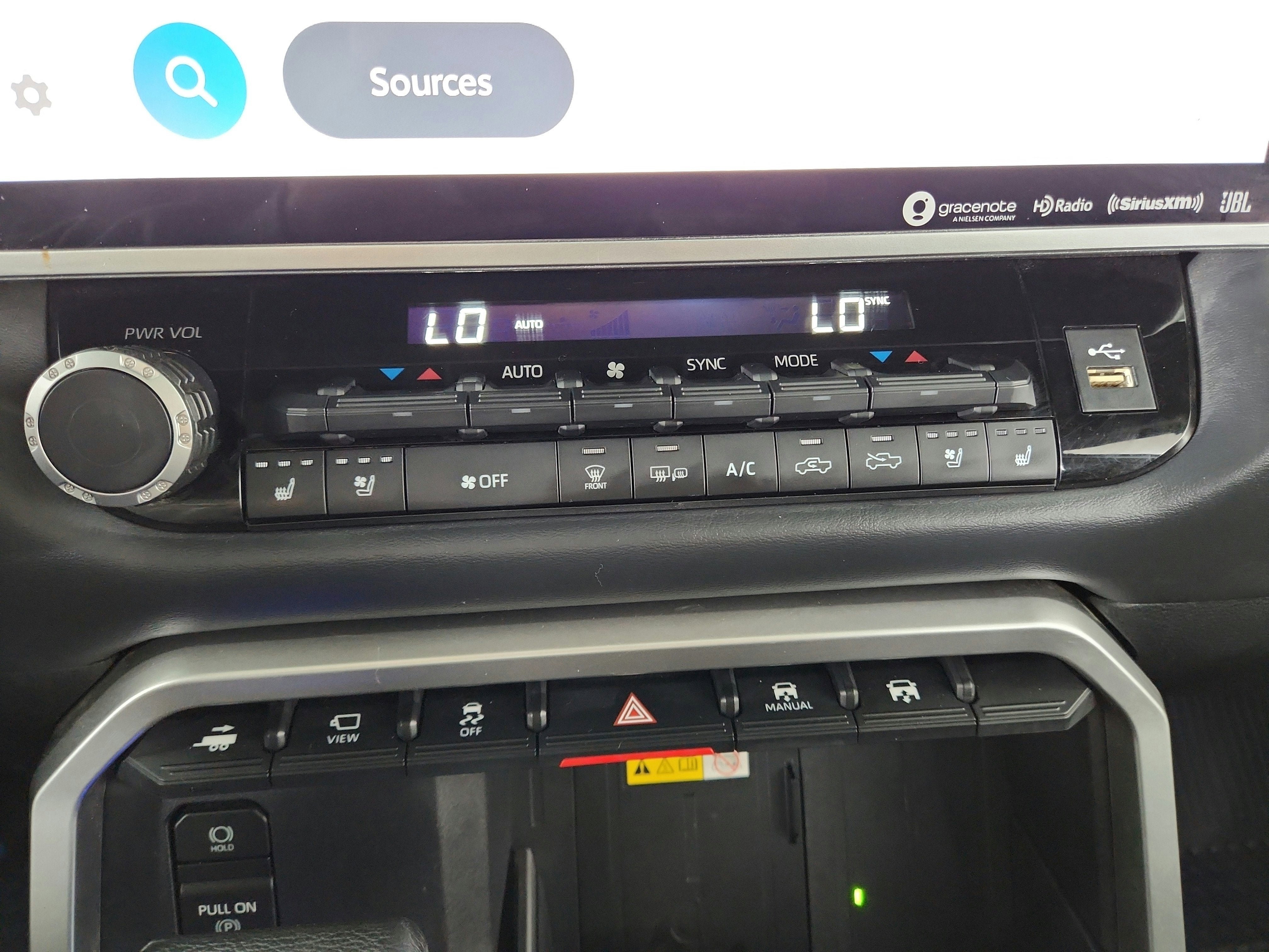 2022 Toyota Tundra 4WD Platinum