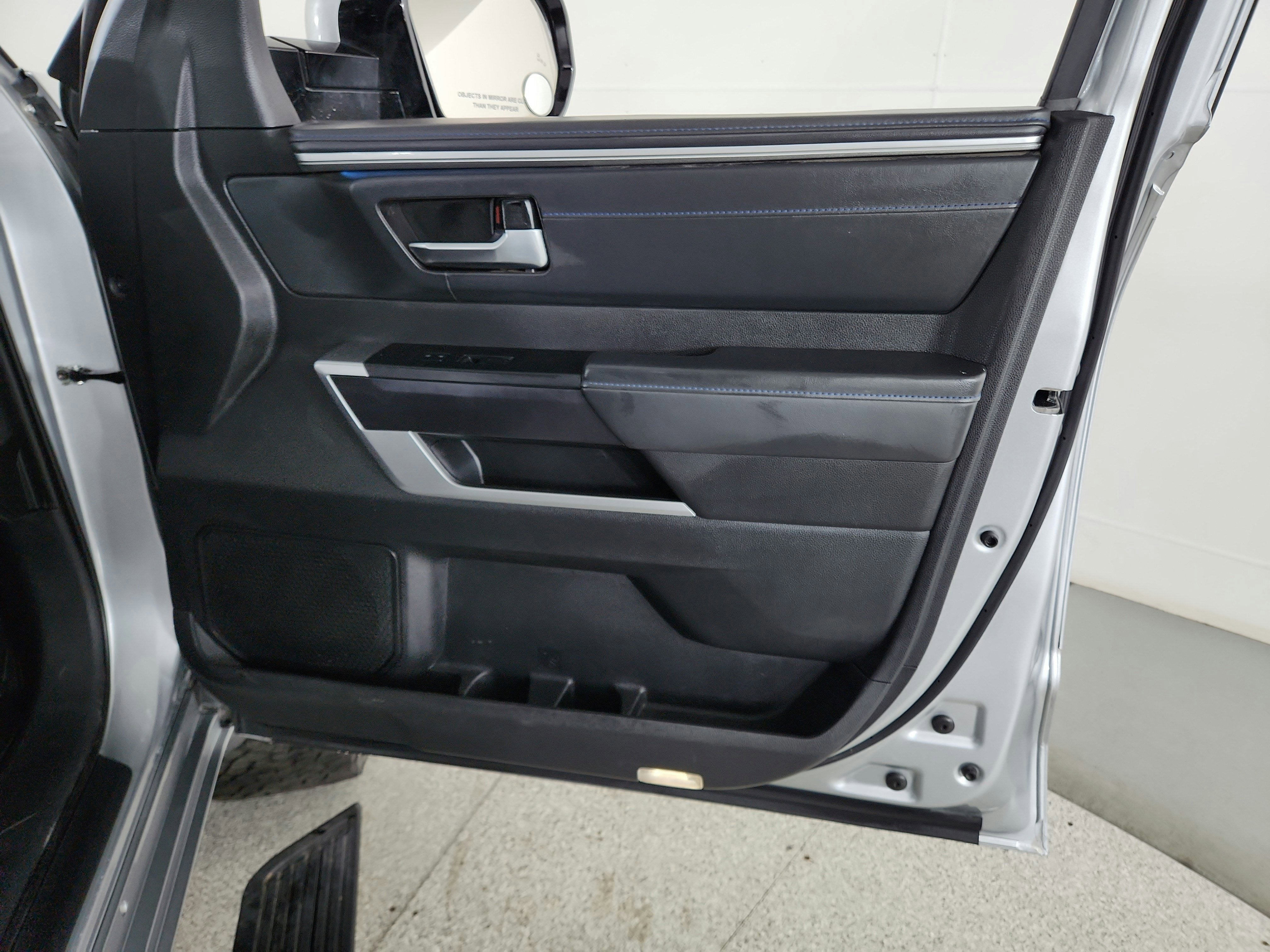 2022 Toyota Tundra 4WD Platinum