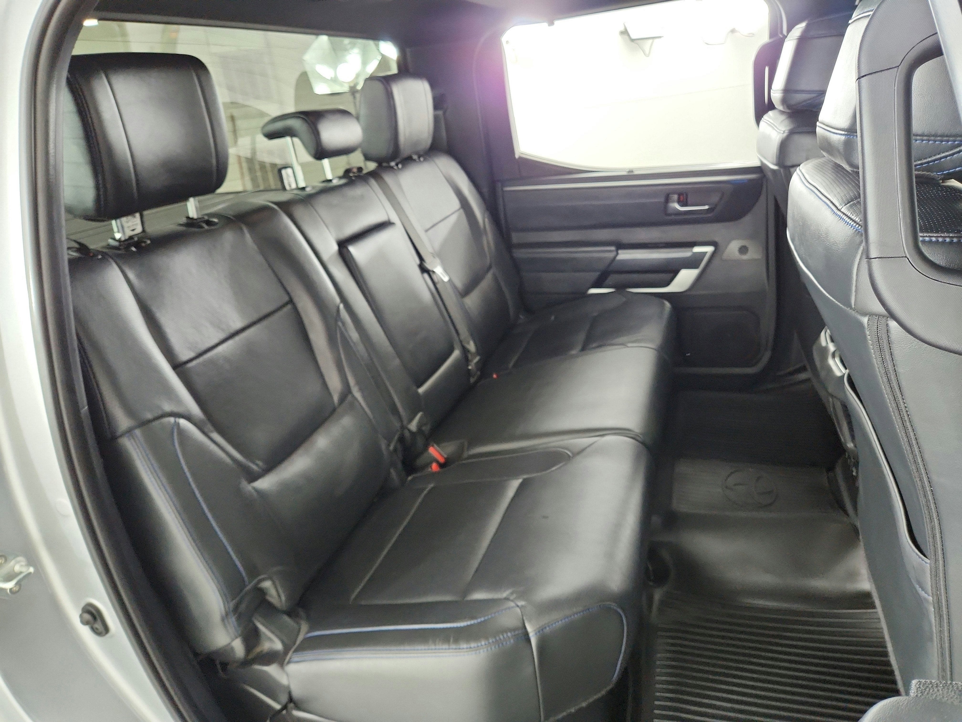 2022 Toyota Tundra 4WD Platinum