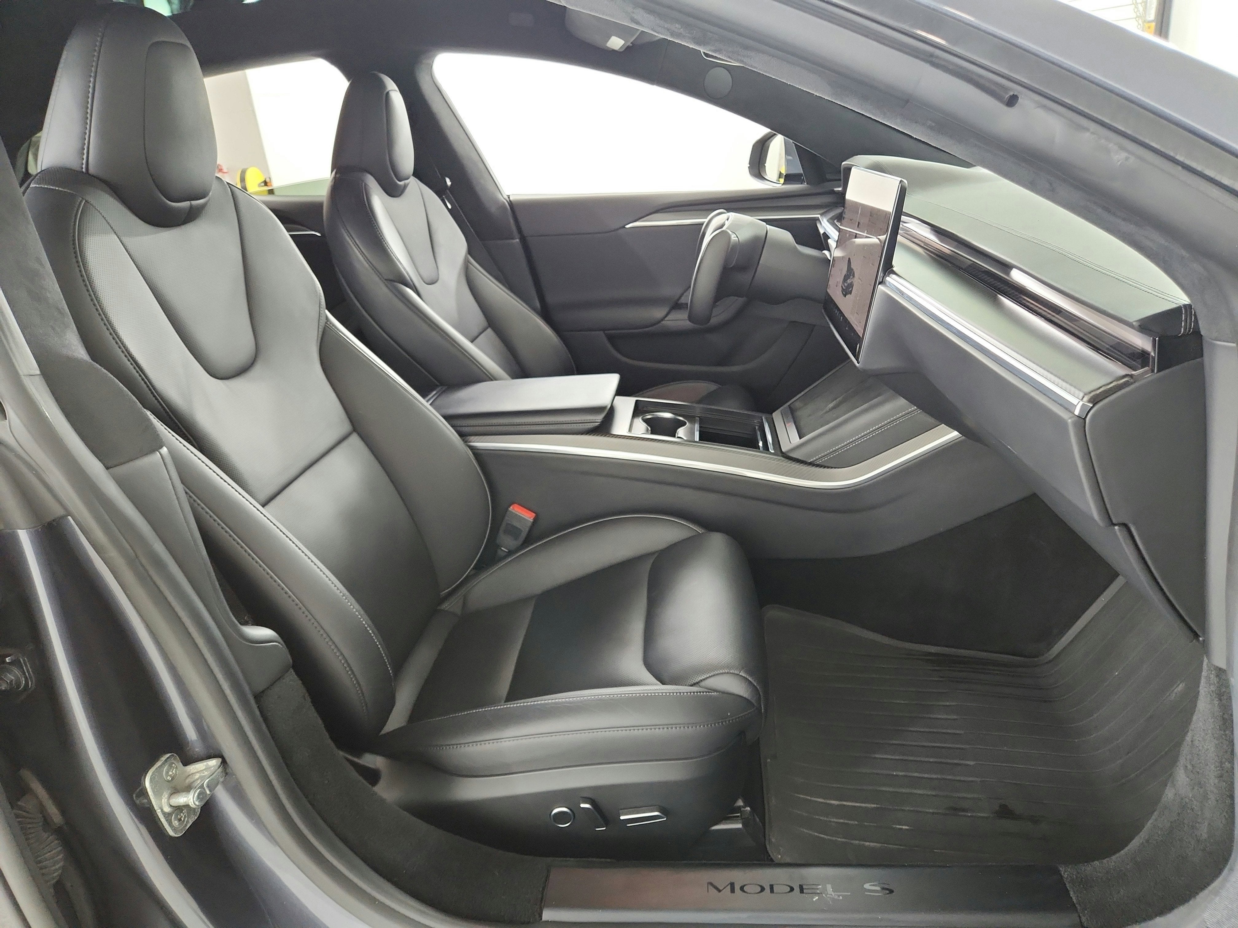 2021 Tesla Model S Plaid Tri Motor All-Wheel Drive