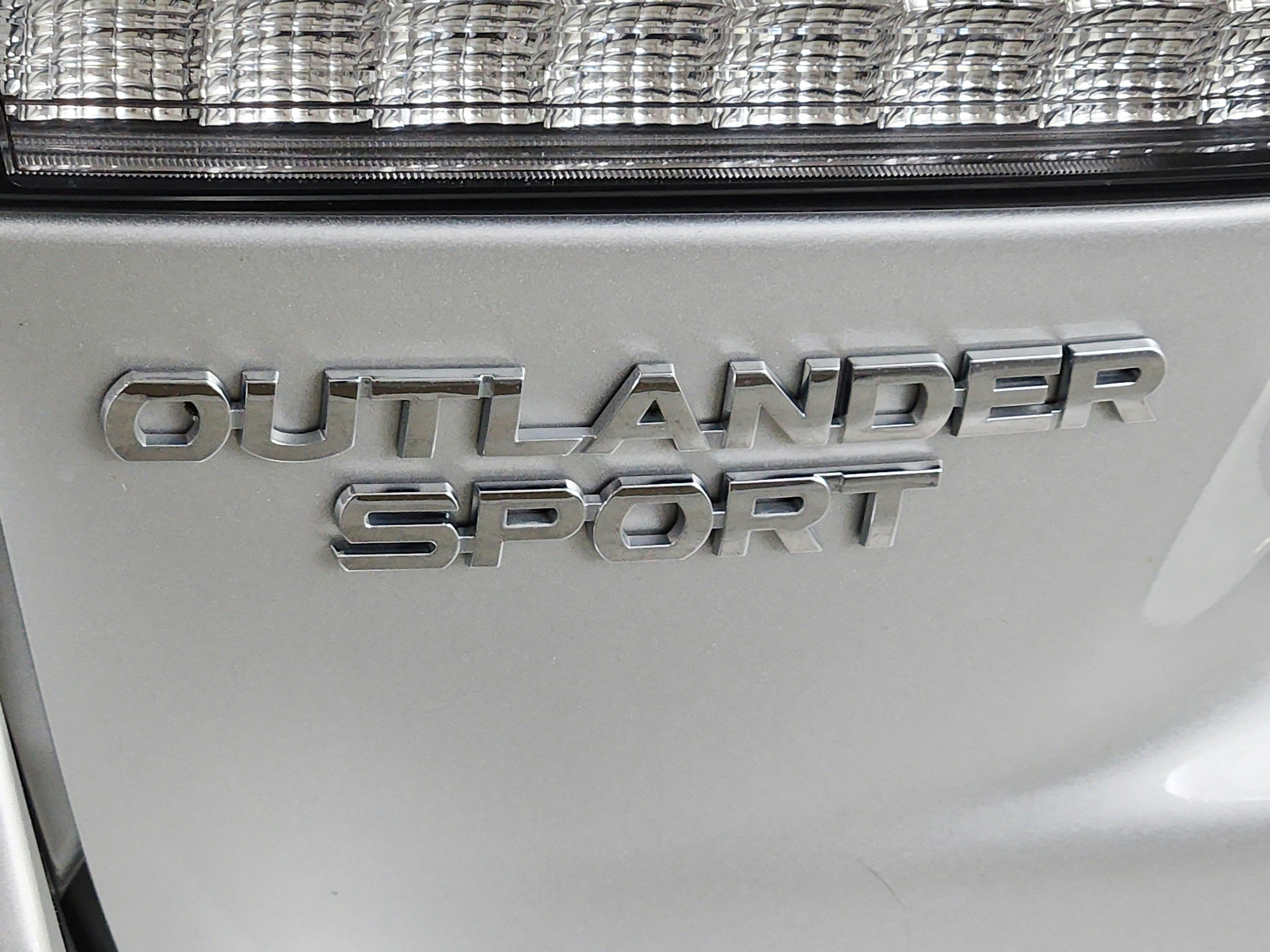 2024 Mitsubishi Outlander Sport Base