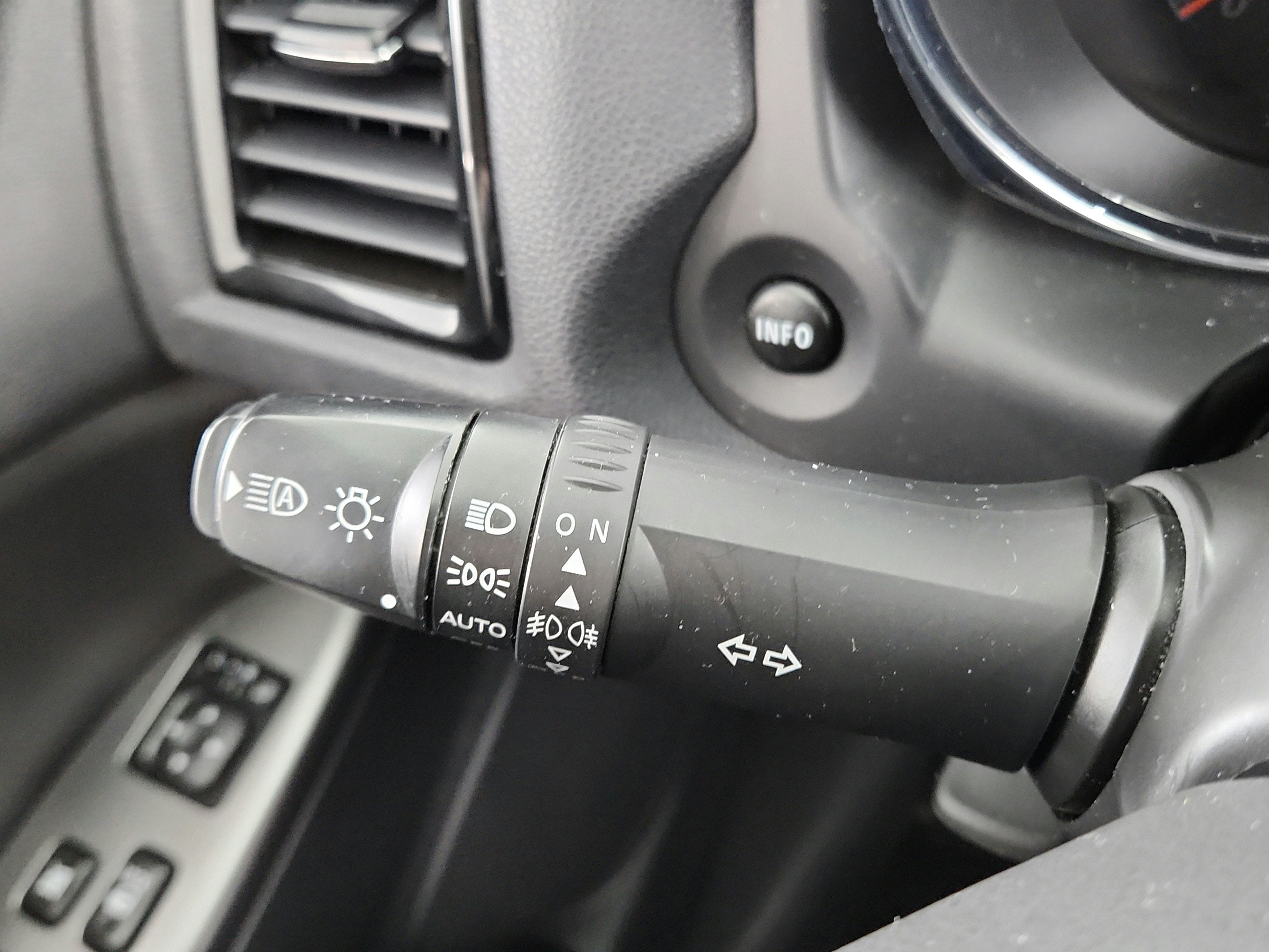 2024 Mitsubishi Outlander Sport Base