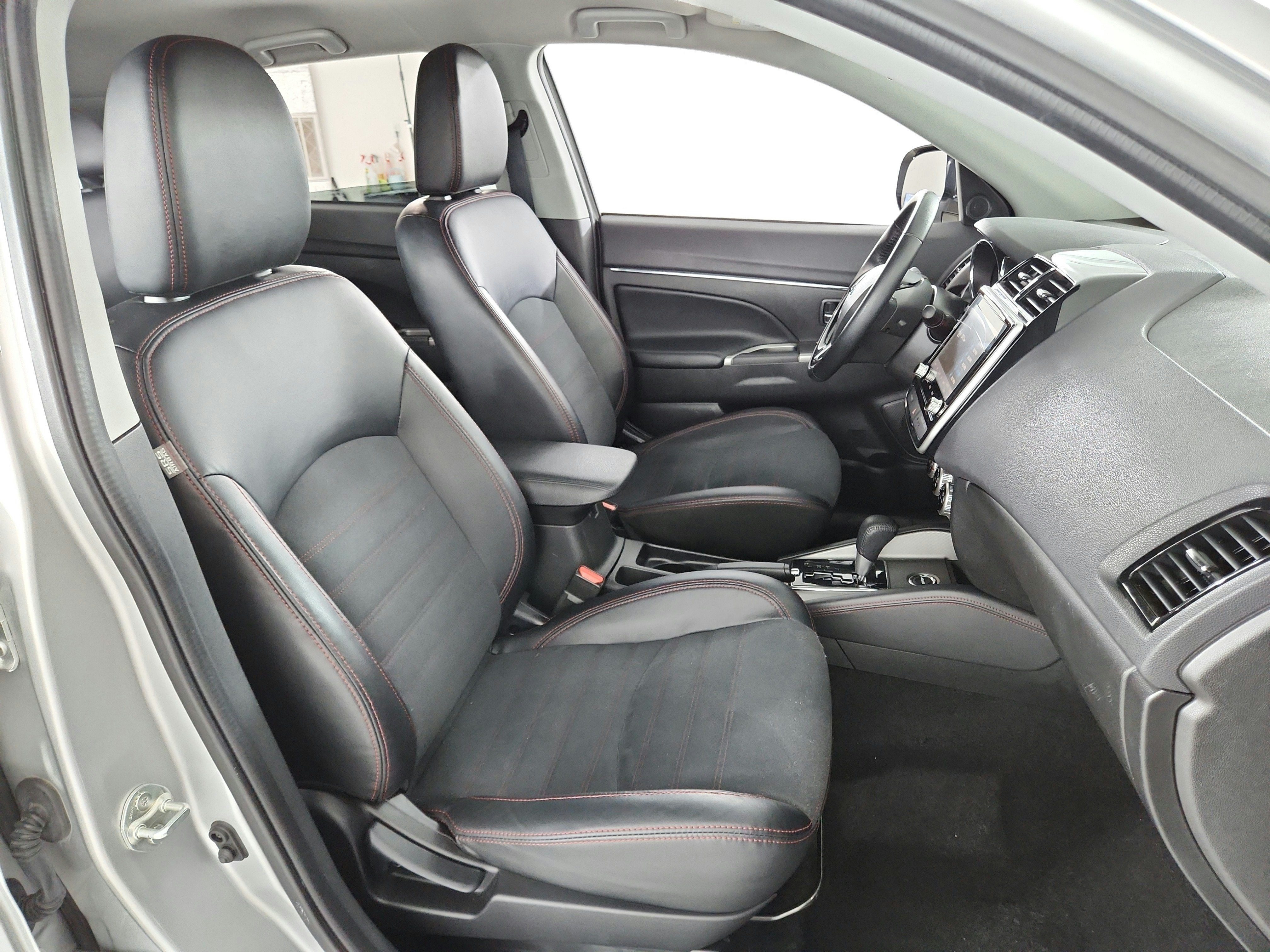 2024 Mitsubishi Outlander Sport Base