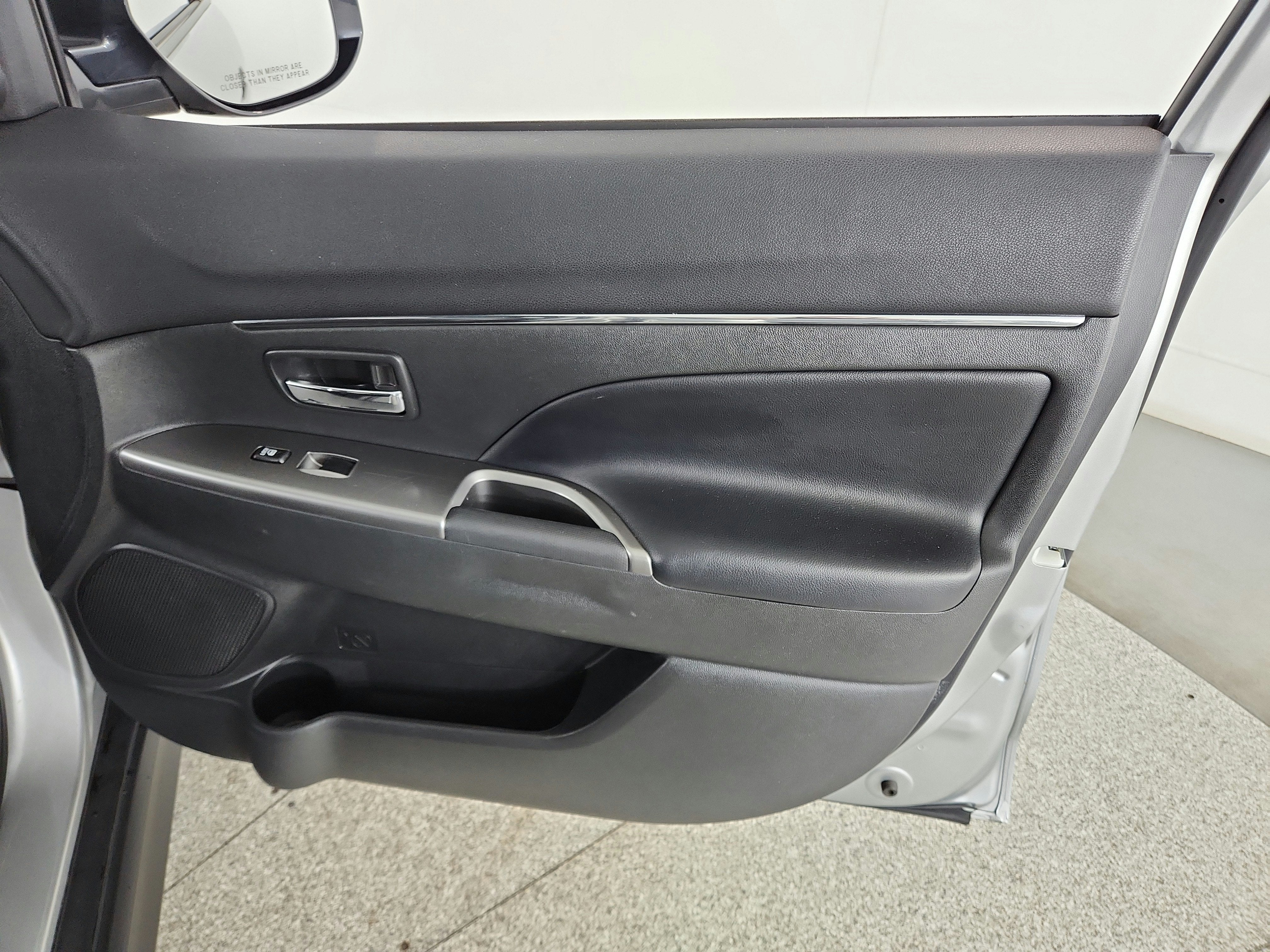 2024 Mitsubishi Outlander Sport Base