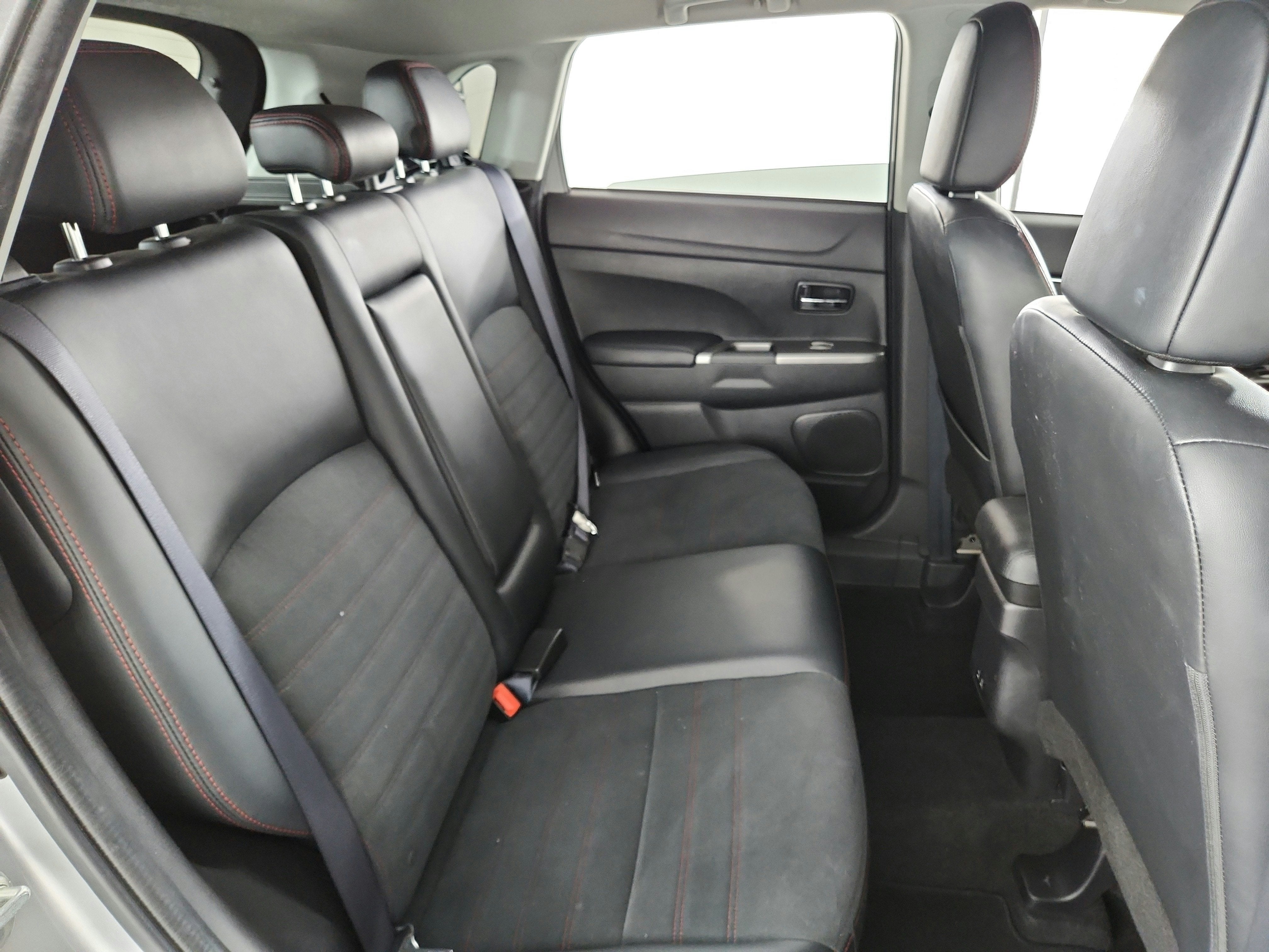 2024 Mitsubishi Outlander Sport Base