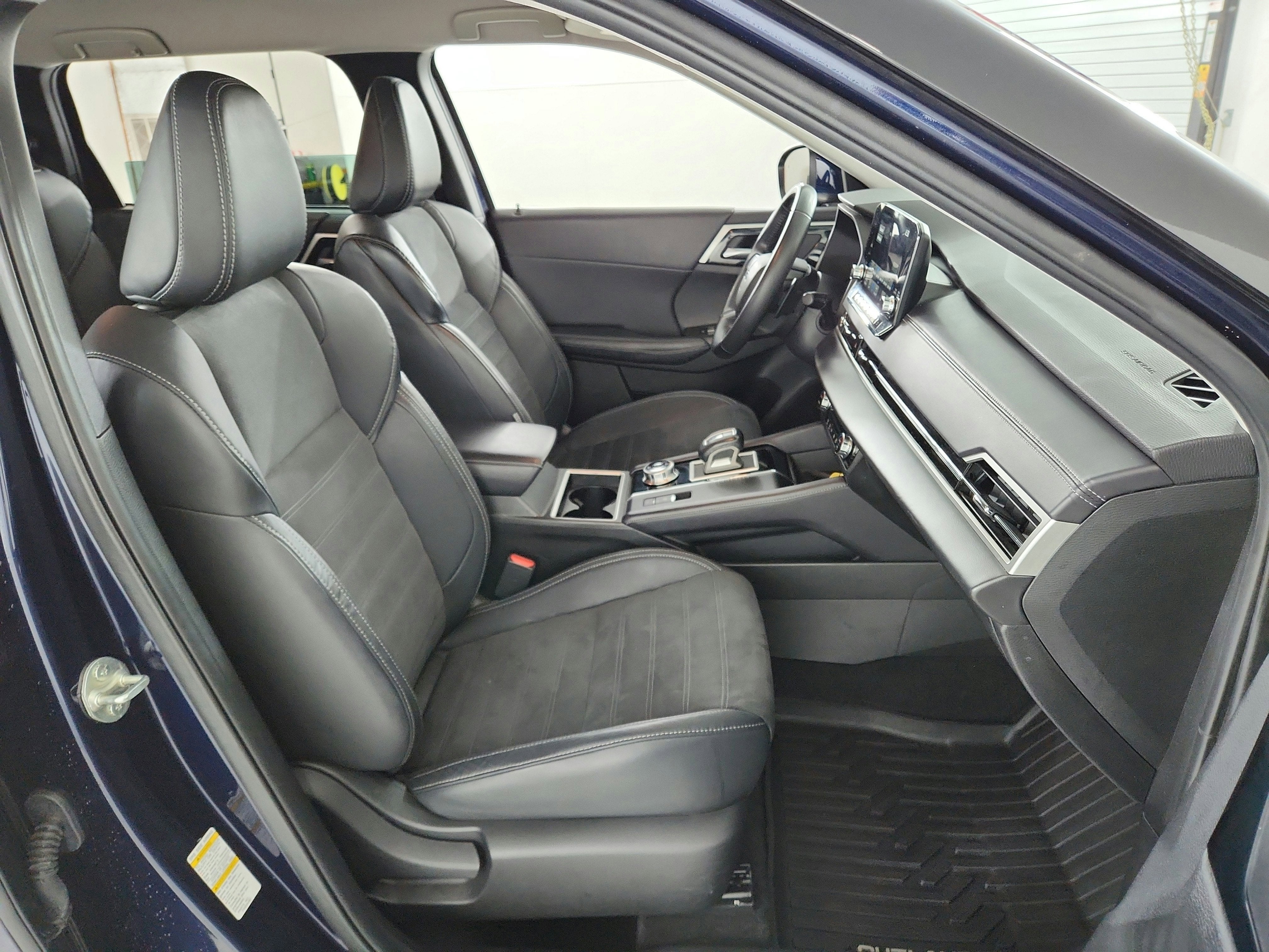 2023 Mitsubishi Outlander SE Special Editiont S-AWC