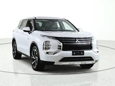 2024 Mitsubishi Outlander Plug-In Hybrid Base