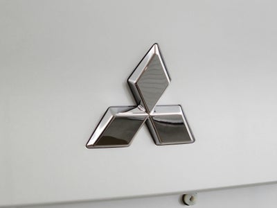2024 Mitsubishi Outlander Plug-In Hybrid Base