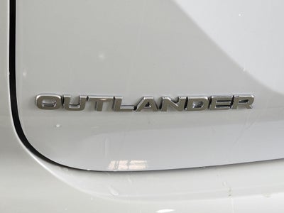 2024 Mitsubishi Outlander Plug-In Hybrid Base