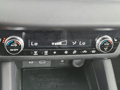 2024 Mitsubishi Outlander Plug-In Hybrid Base