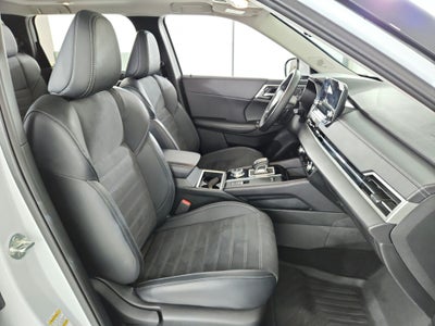 2024 Mitsubishi Outlander Plug-In Hybrid Base