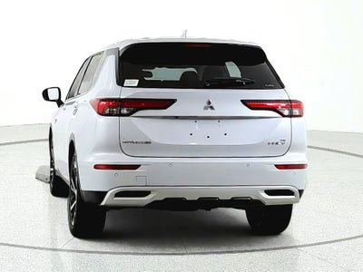 2024 Mitsubishi Outlander Plug-In Hybrid Base