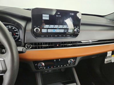 2025 Mitsubishi Outlander Plug-In Hybrid Base