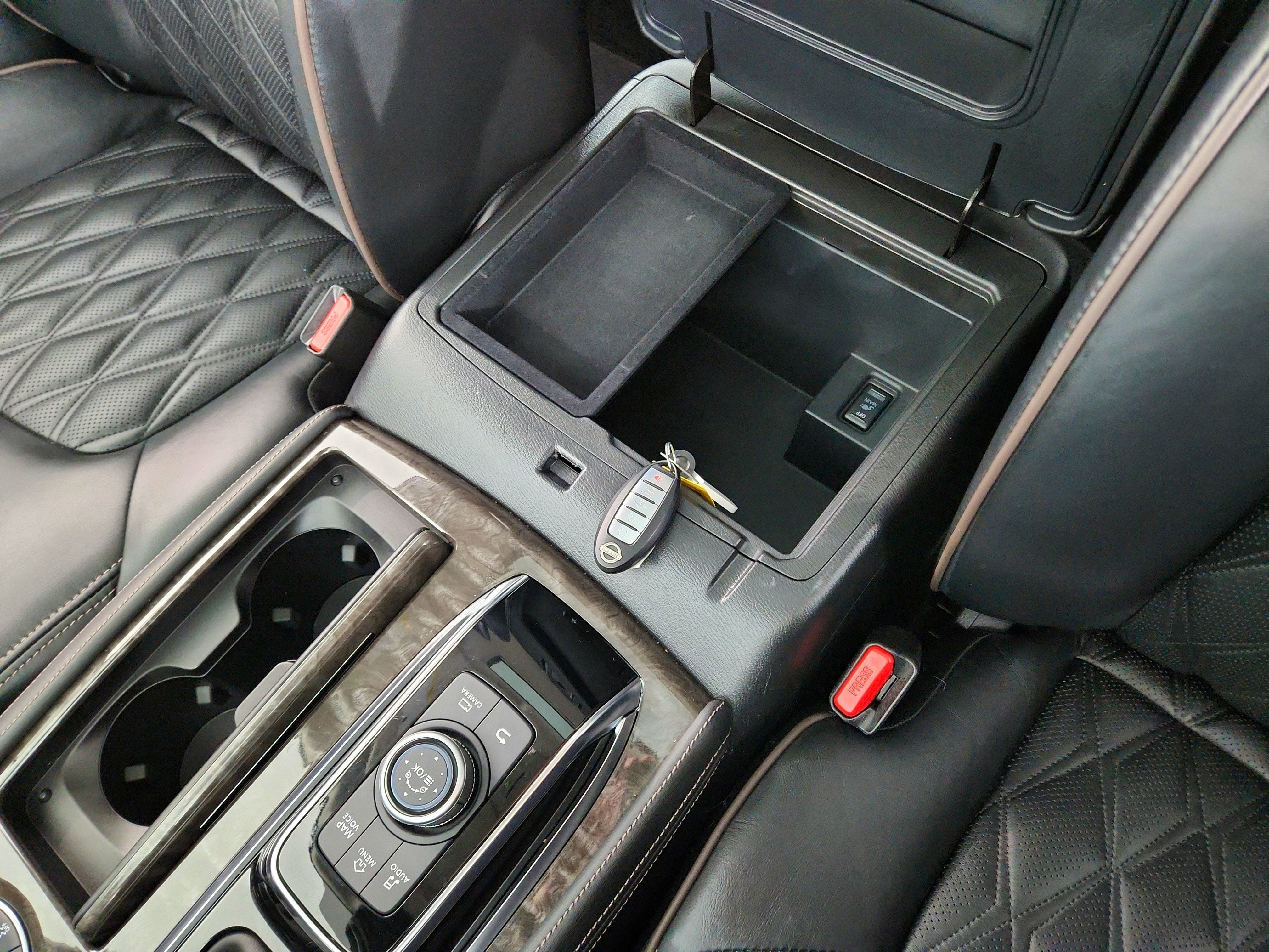 2024 Nissan Armada Platinum 2WD