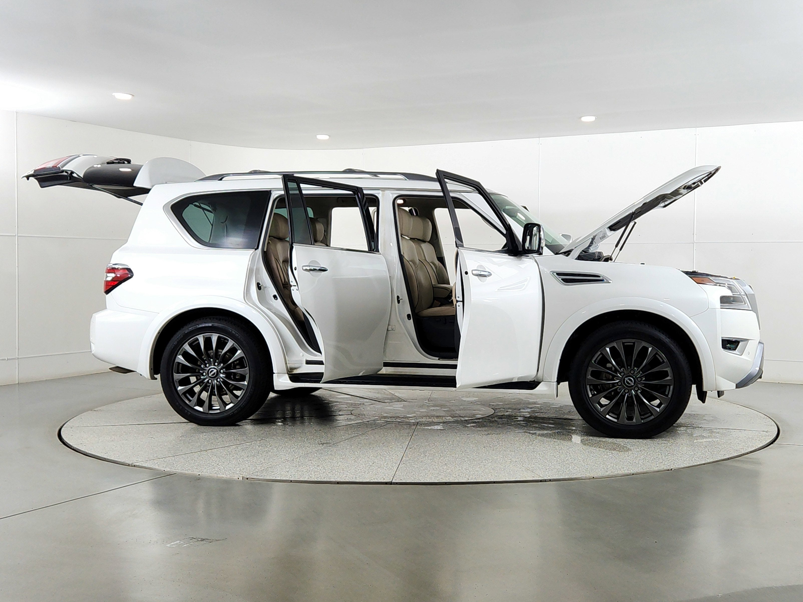 2023 Nissan Armada Platinum 4WD