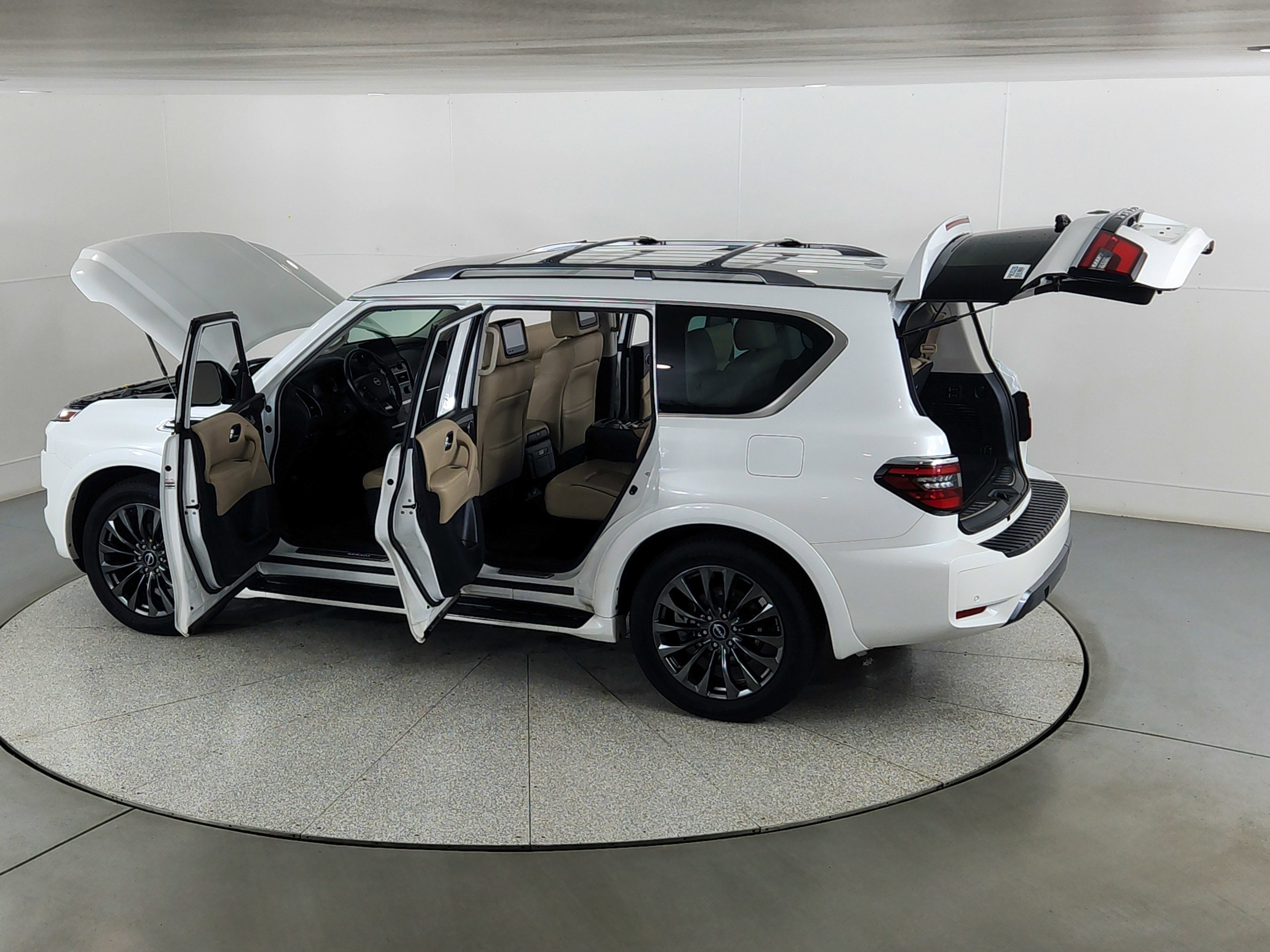 2023 Nissan Armada Platinum 4WD