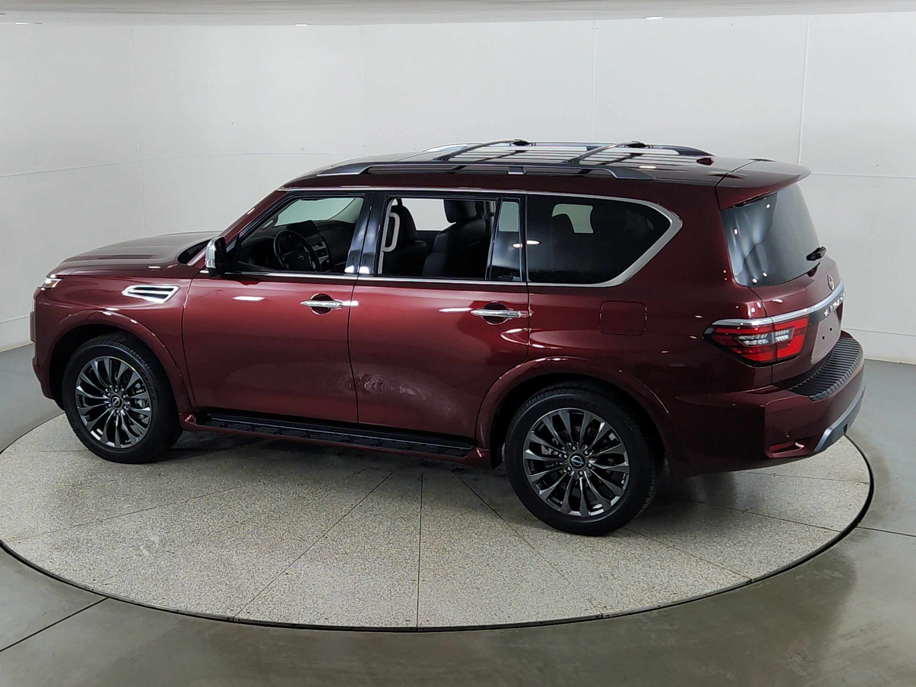 2024 Nissan Armada Platinum 4WD