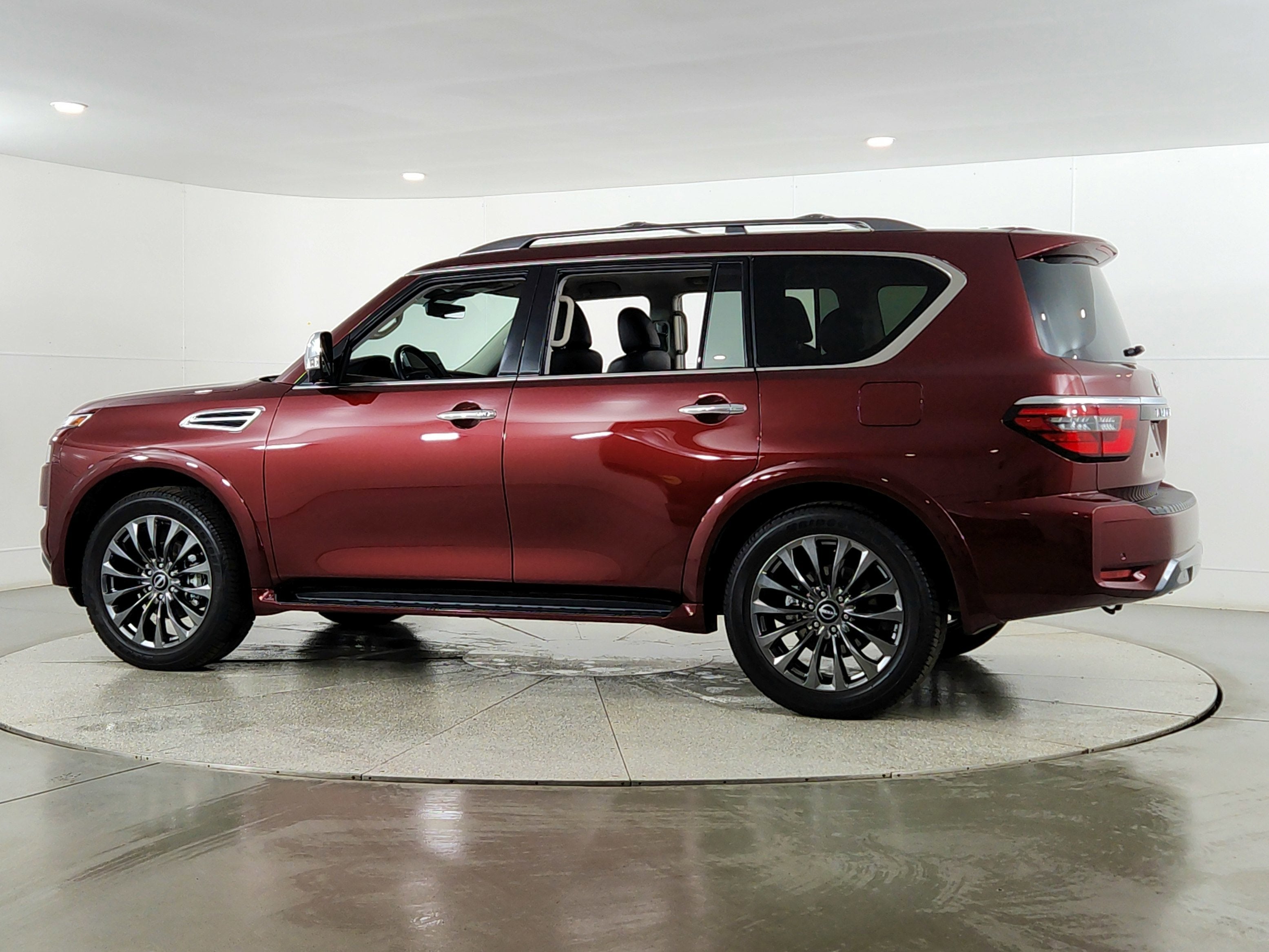 2024 Nissan Armada Platinum 4WD