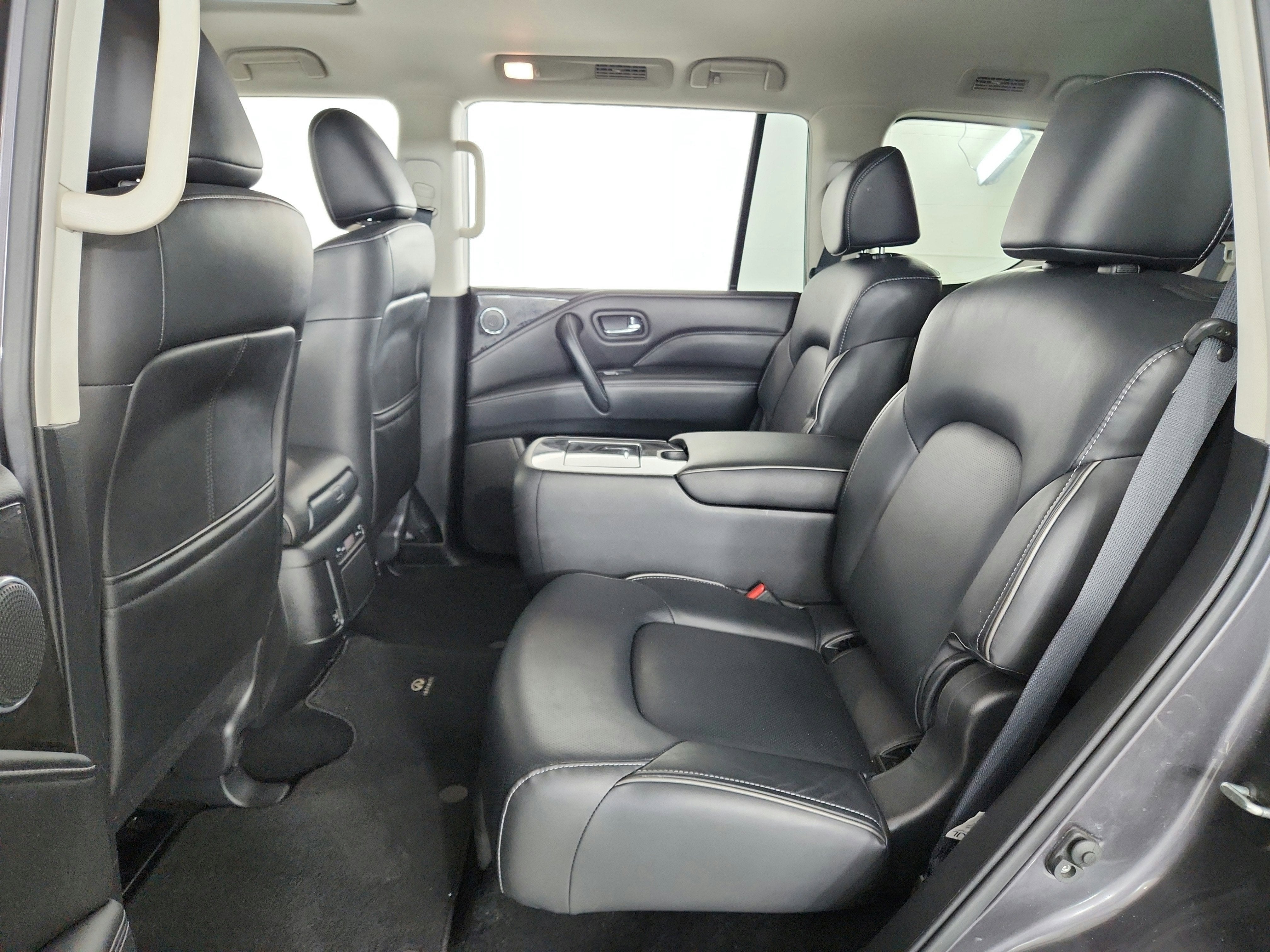 2024 INFINITI QX80 LUXE AWD