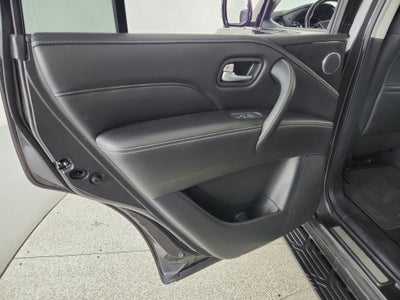 2024 INFINITI QX80 LUXE AWD