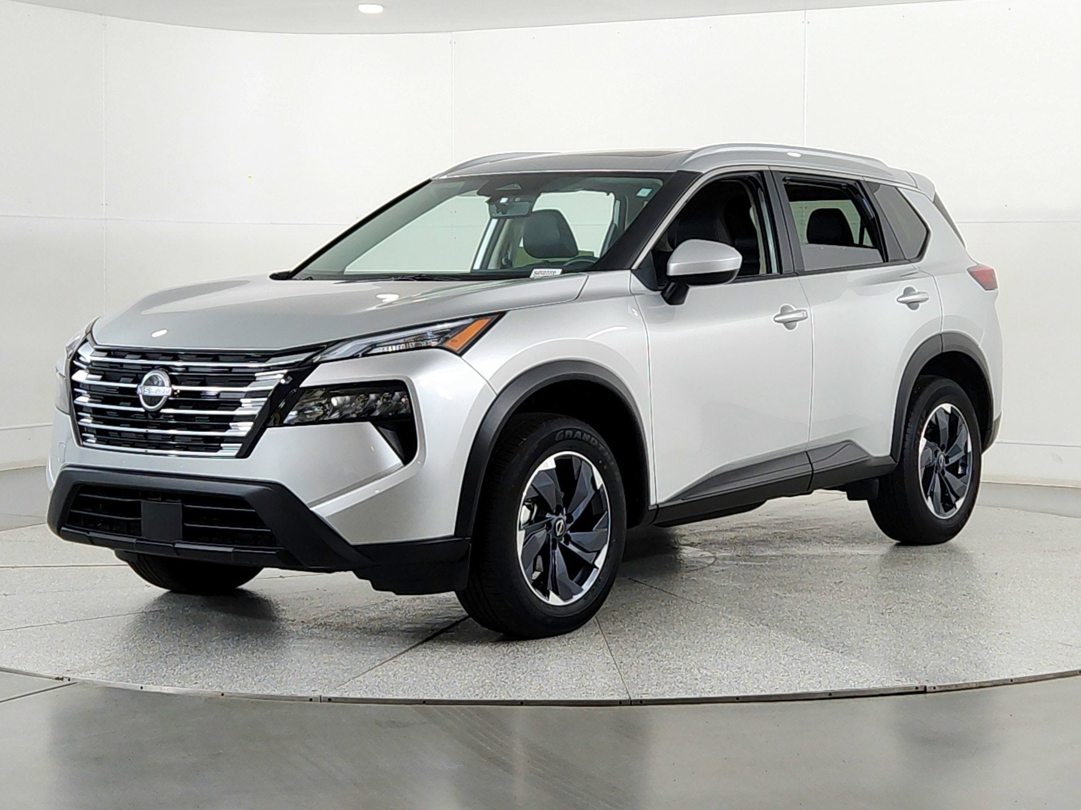 2025 Nissan Rogue SV FWD