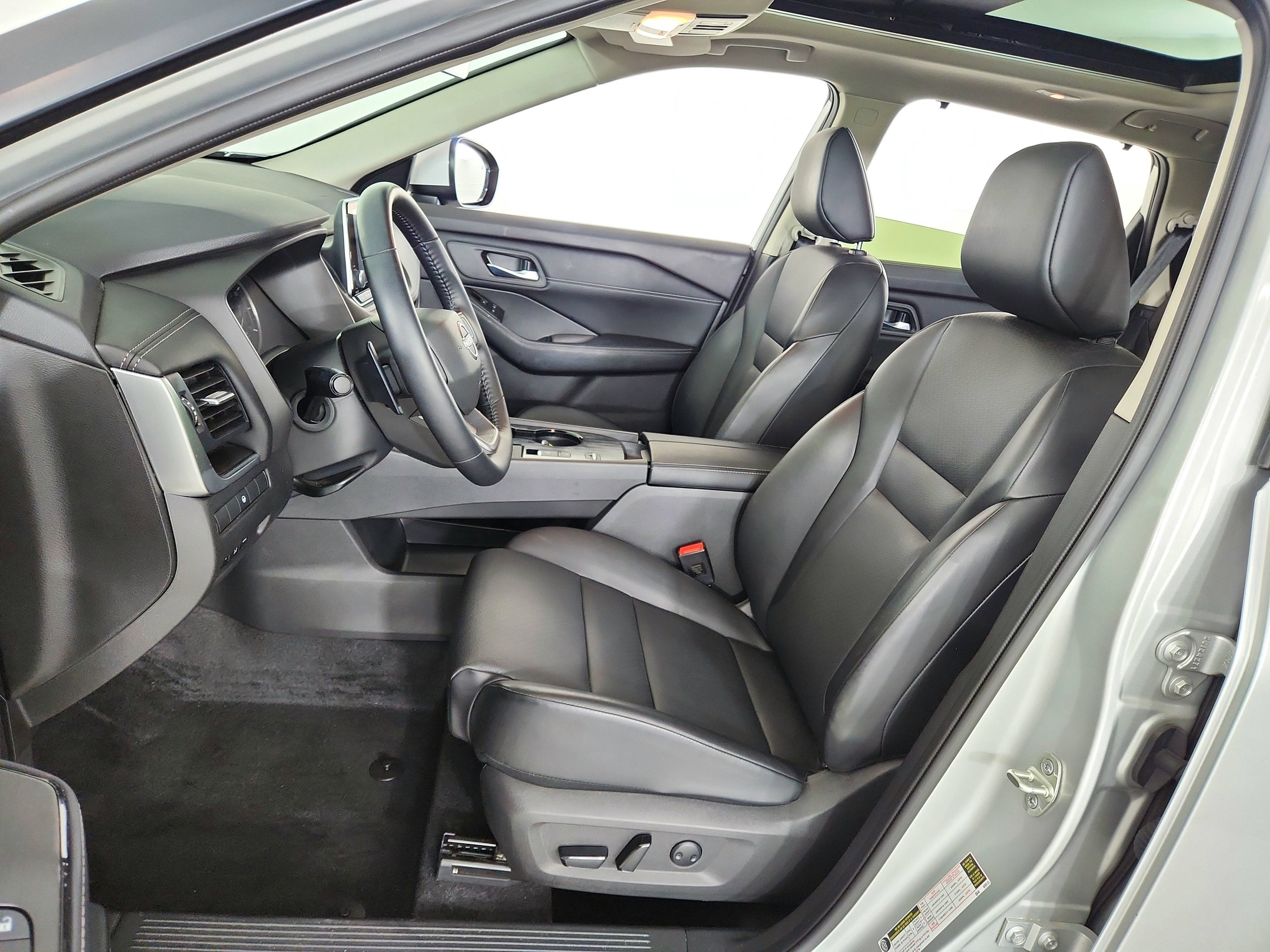 2025 Nissan Rogue SV FWD