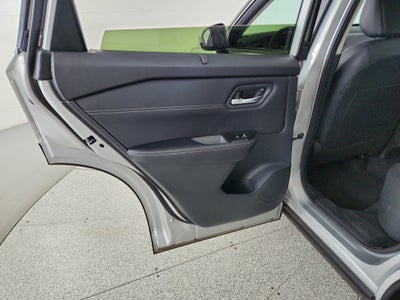 2025 Nissan Rogue SV FWD