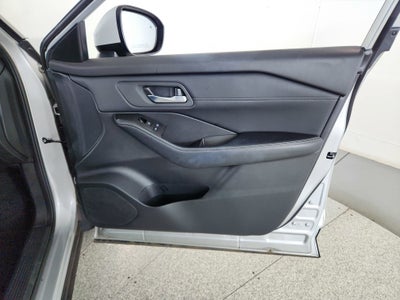 2025 Nissan Rogue SV FWD