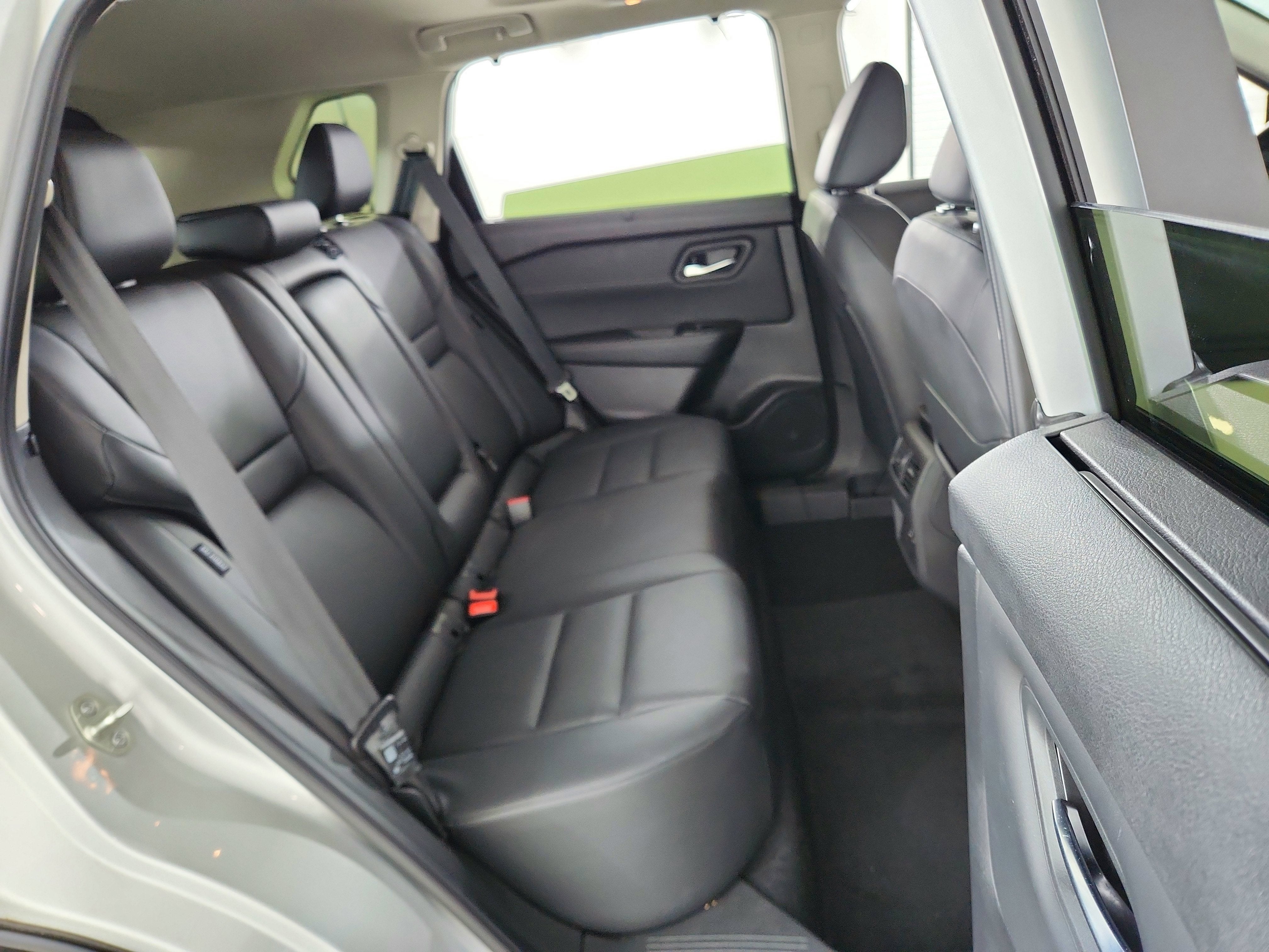 2025 Nissan Rogue SV FWD