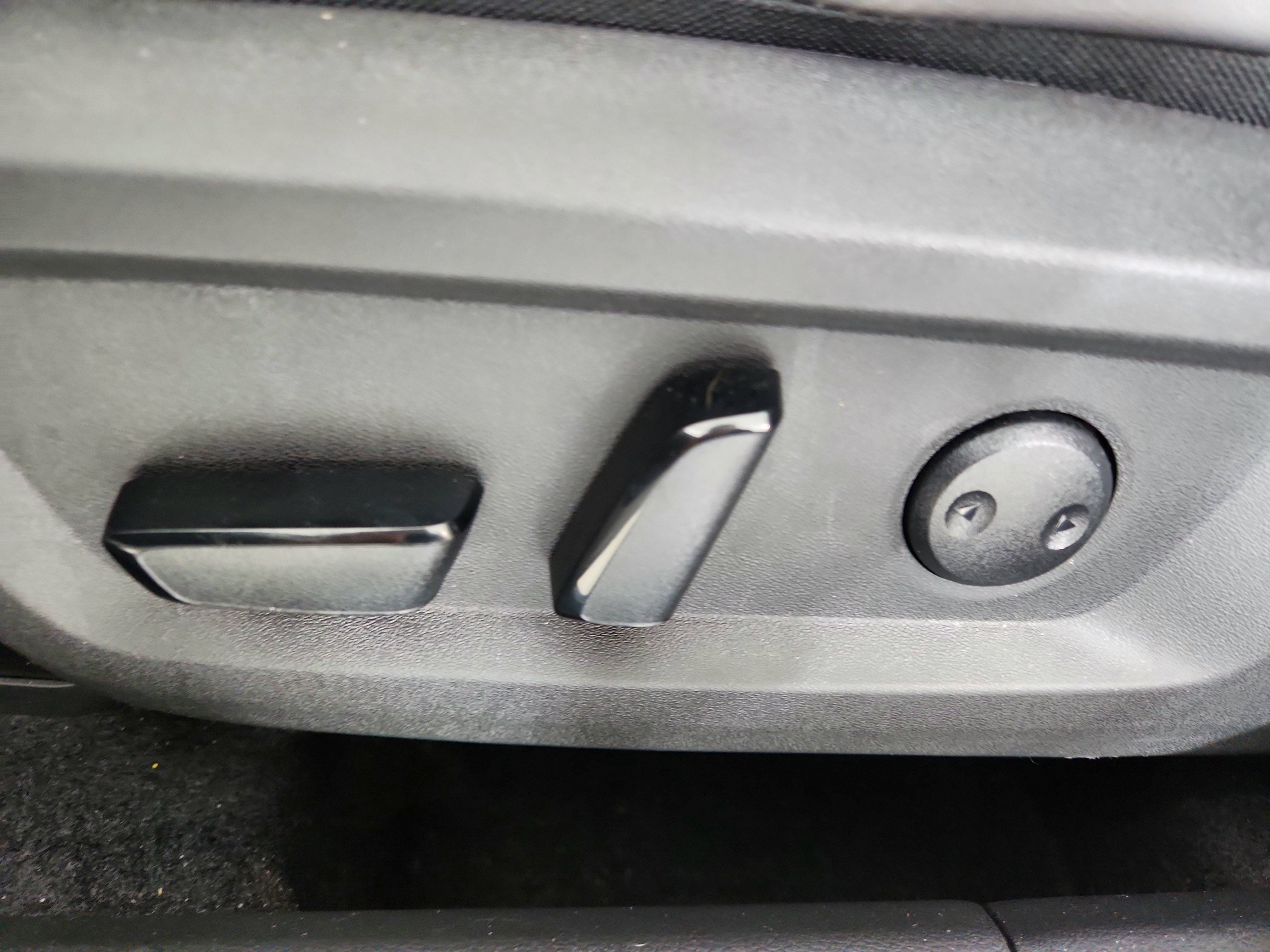 2025 Nissan Rogue SV FWD