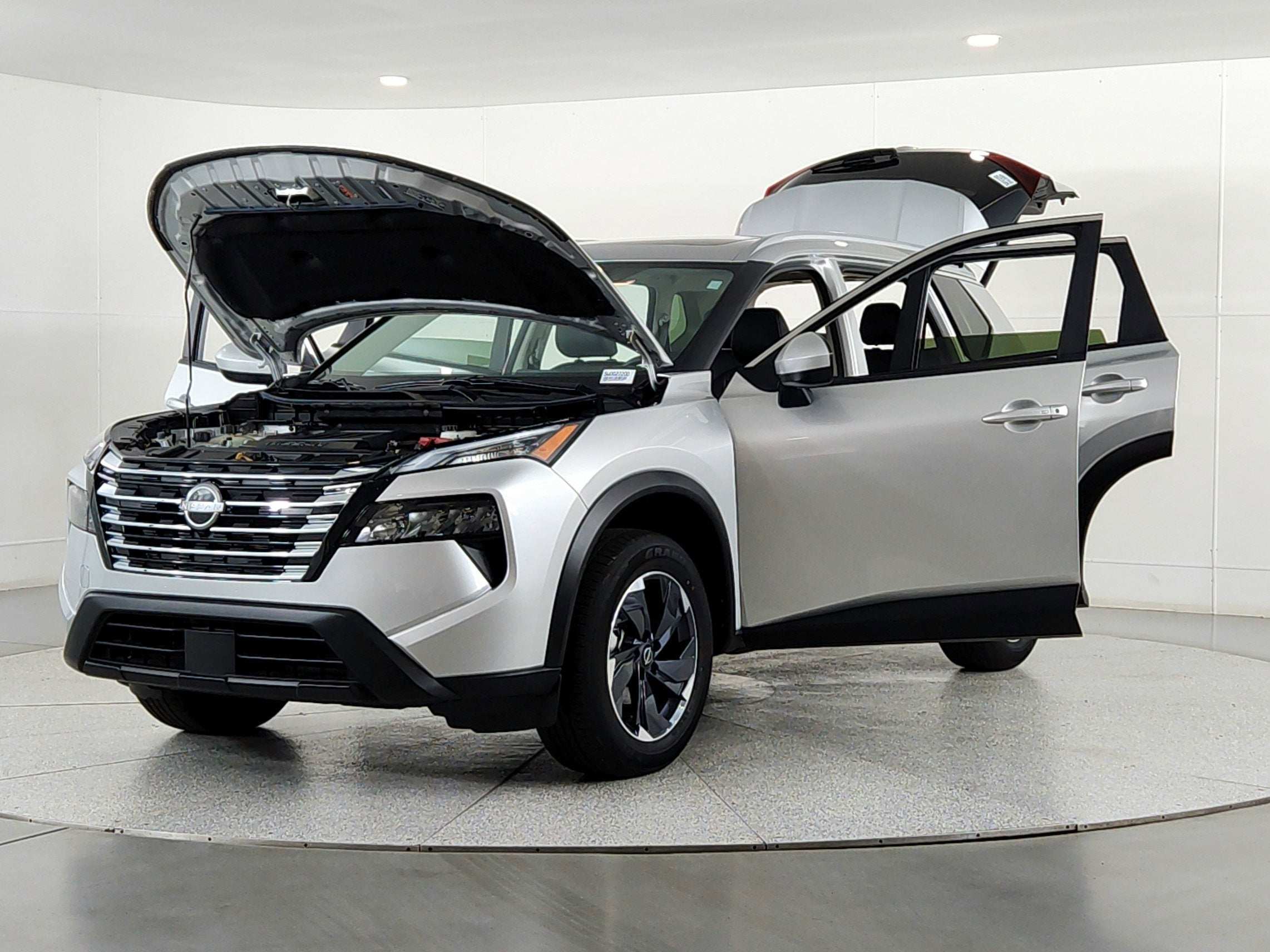 2025 Nissan Rogue SV FWD