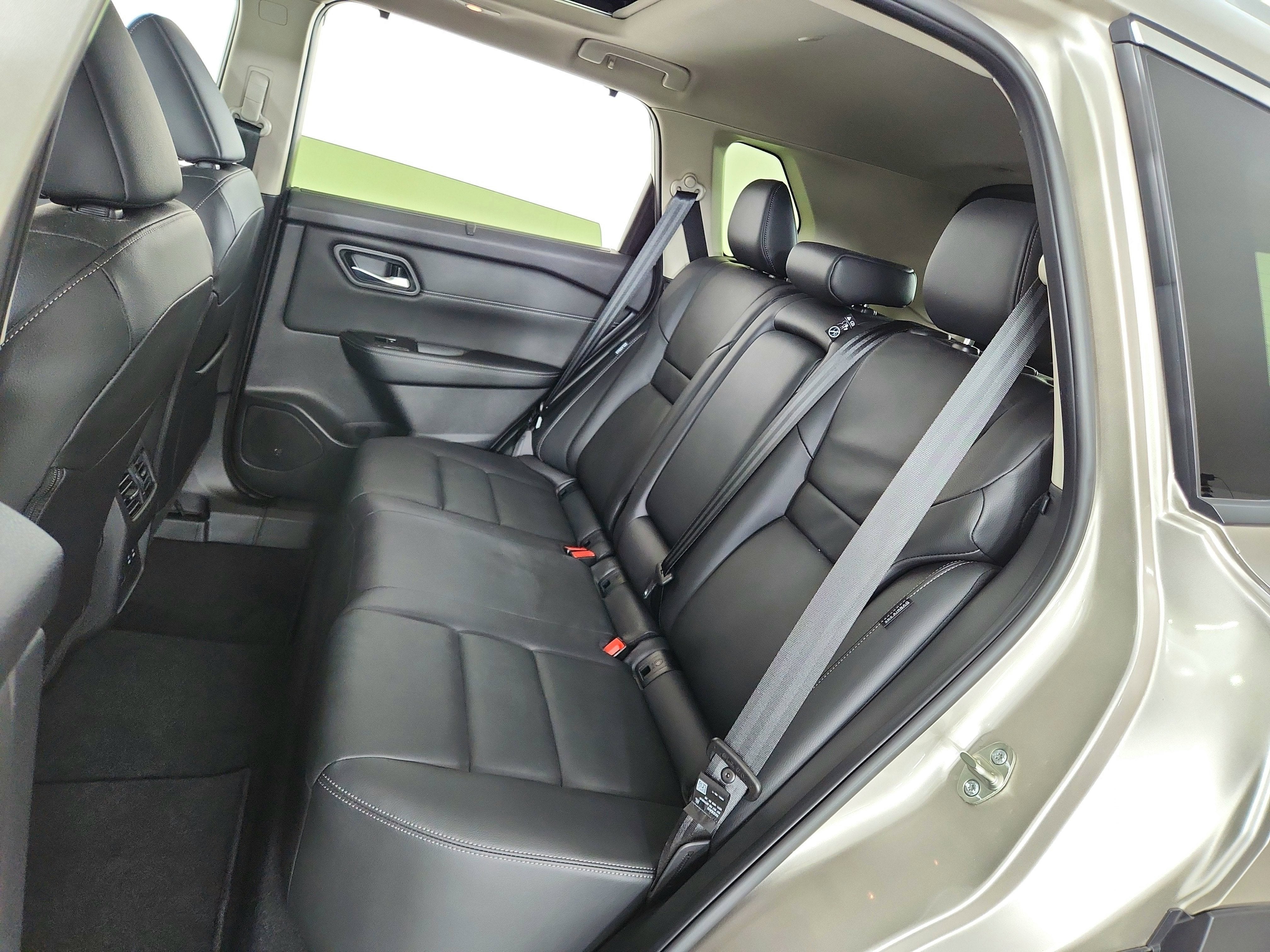 2024 Nissan Rogue SL FWD