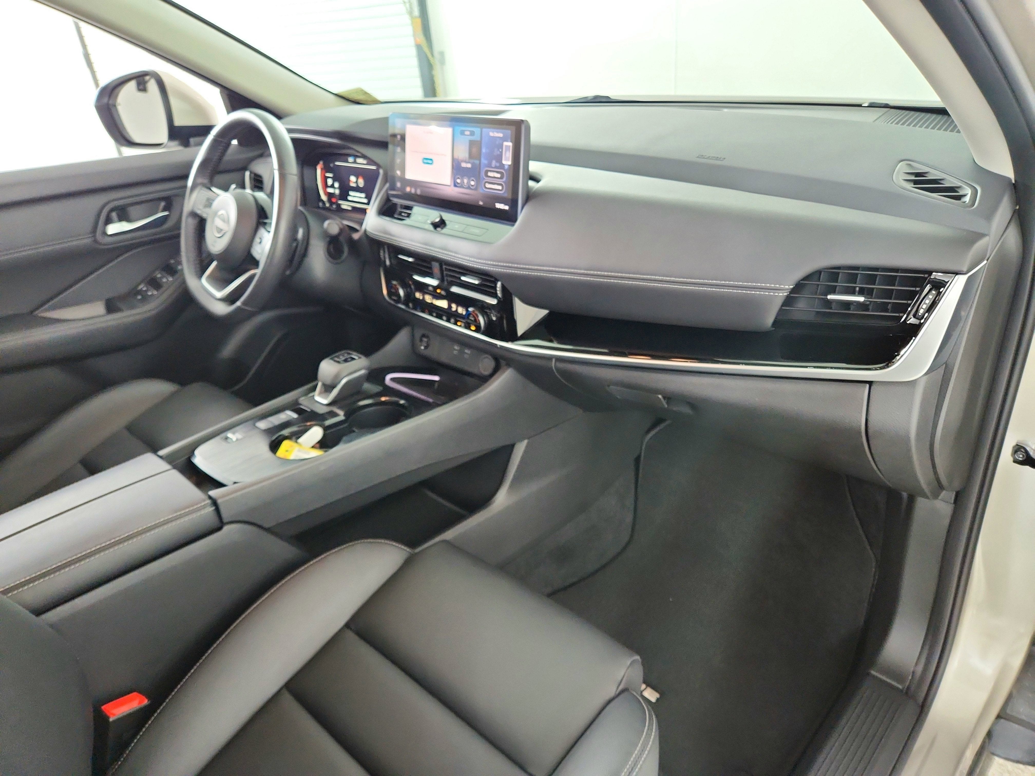 2024 Nissan Rogue SL FWD