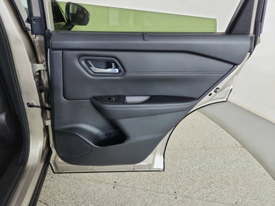 2024 Nissan Rogue SL FWD