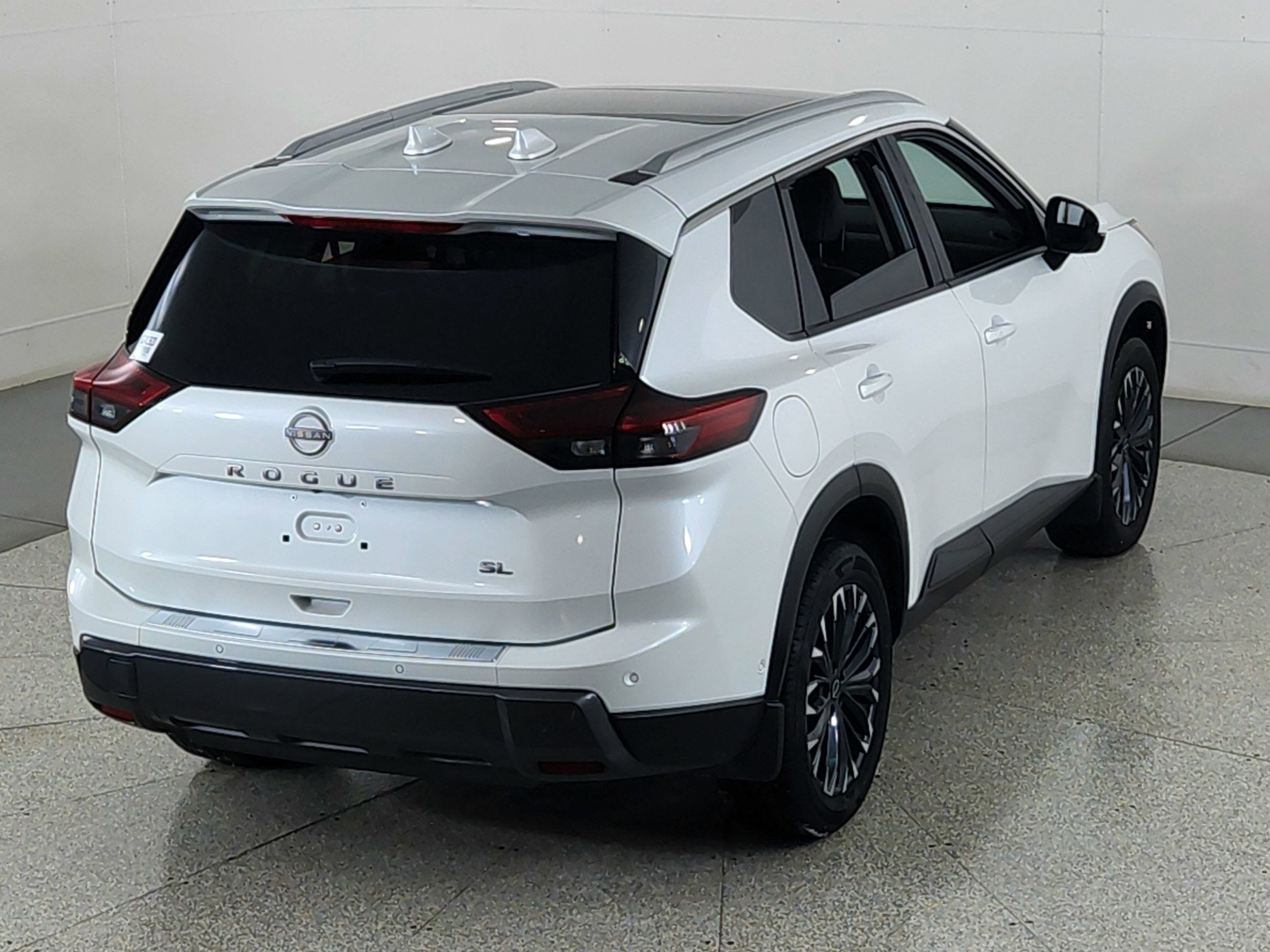 2025 Nissan Rogue SL FWD